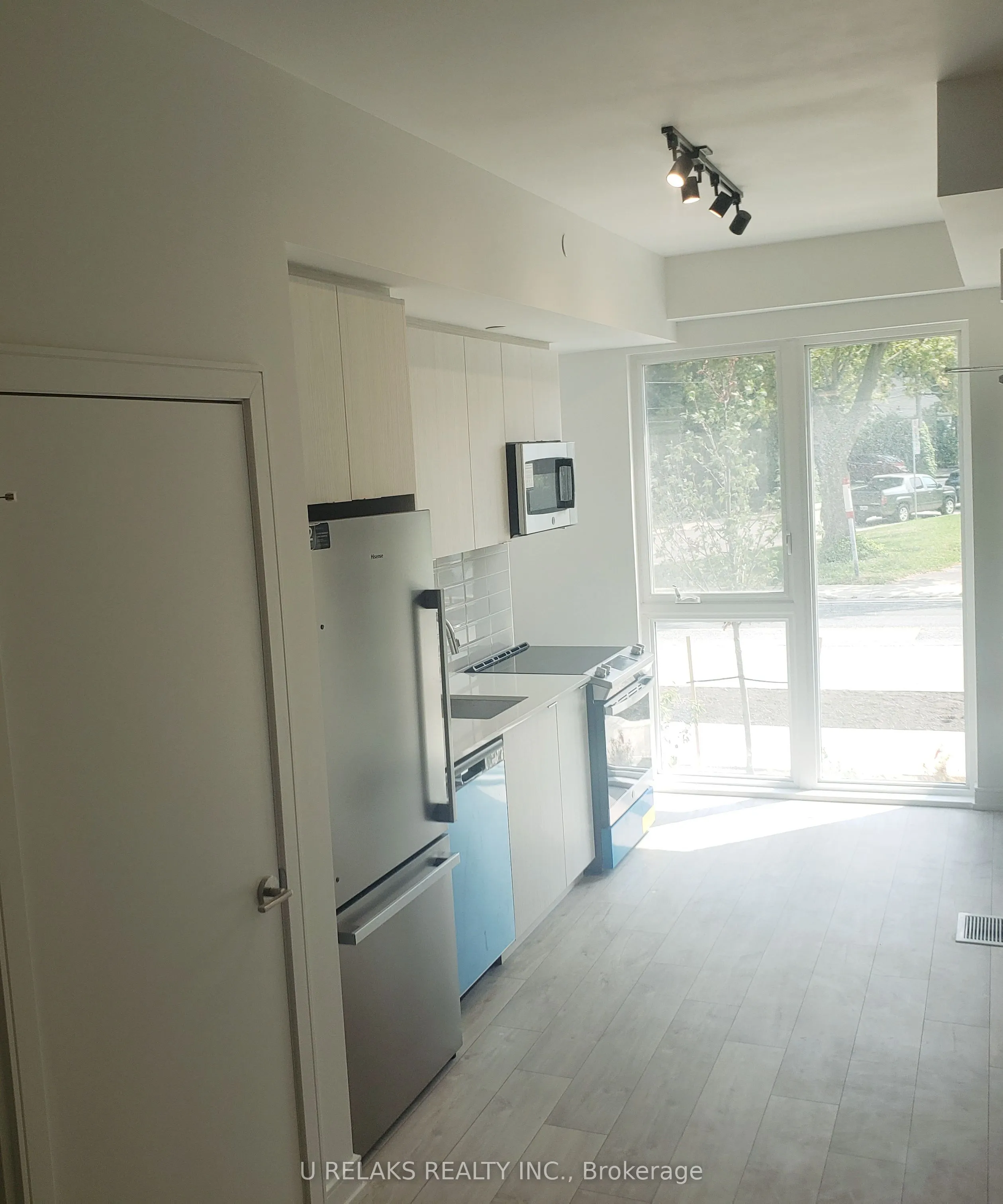 168 Clonmore Drive, #16