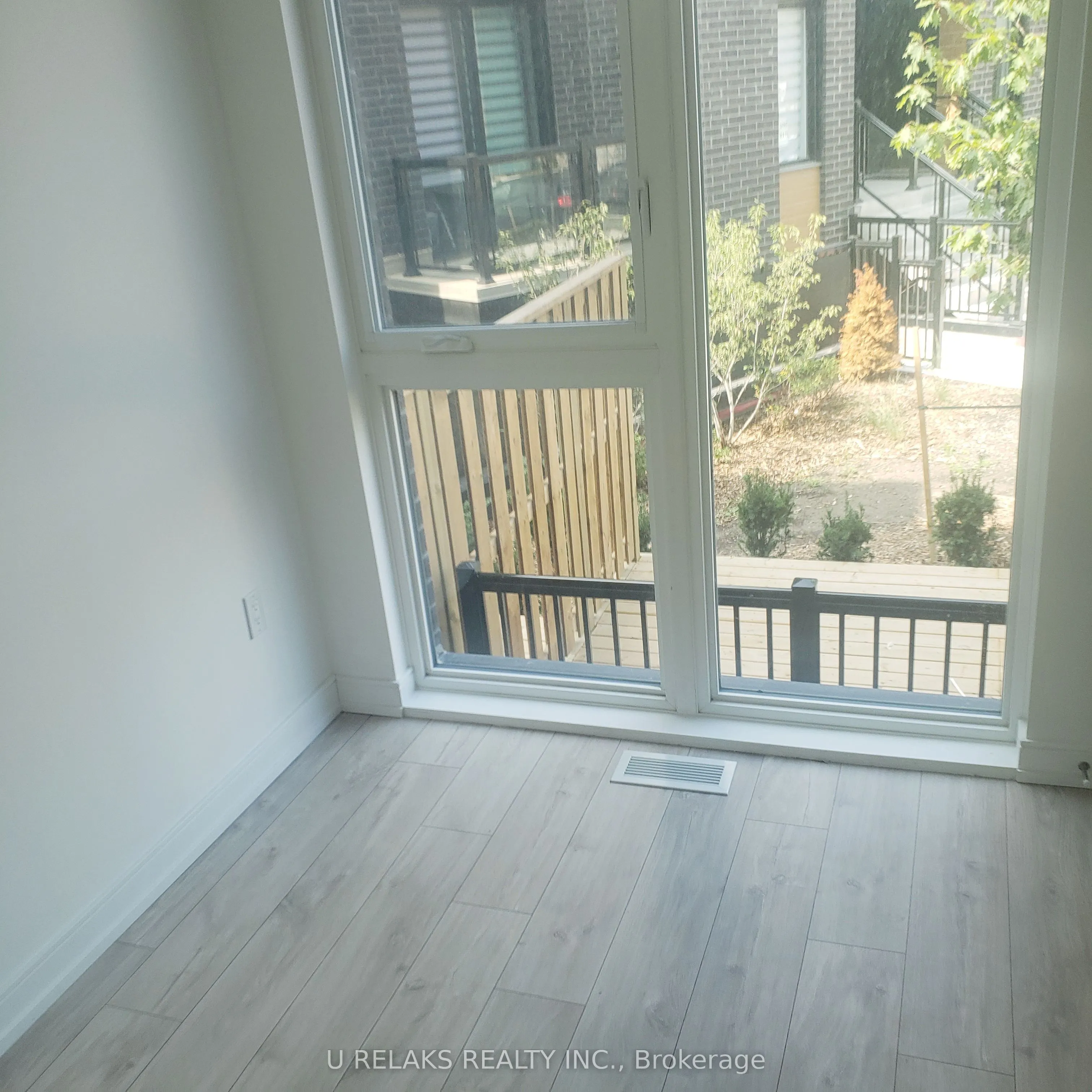 168 Clonmore Drive, #16