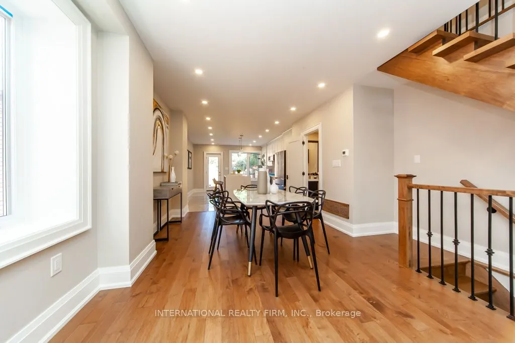 186 Milverton Boulevard