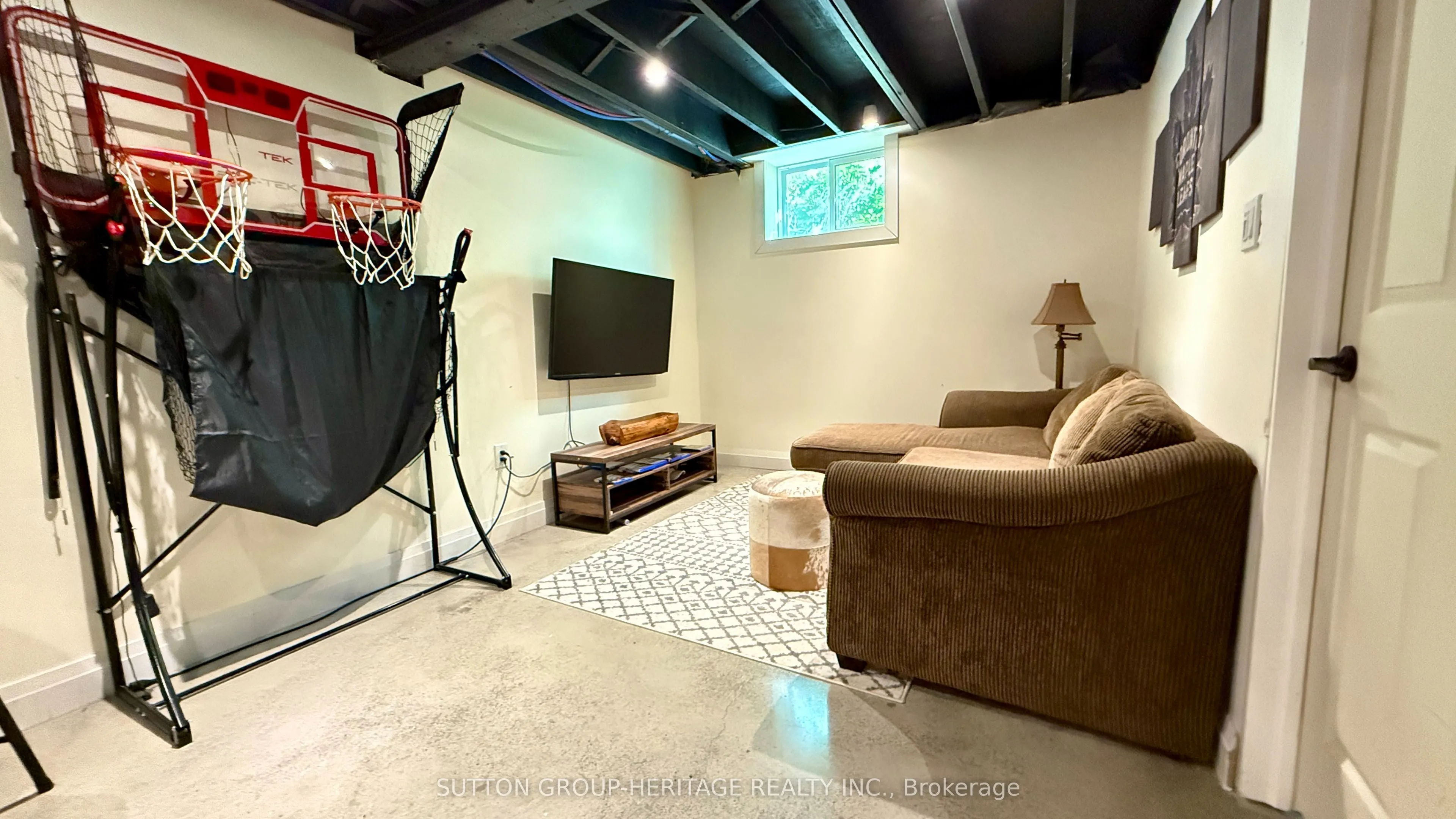 333 Fairview Drive