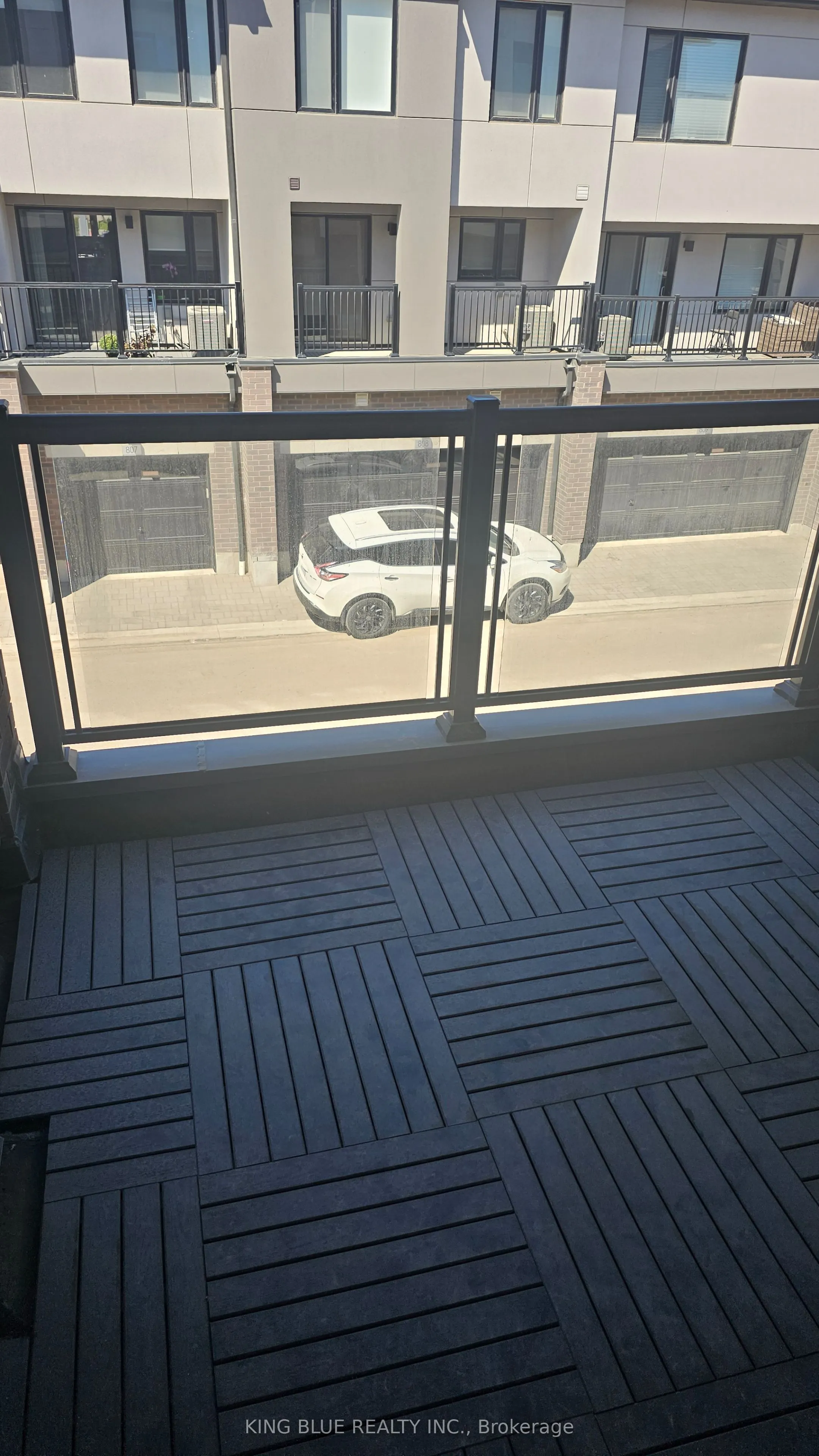 #1415 - 1695 Dersan Street, #1415