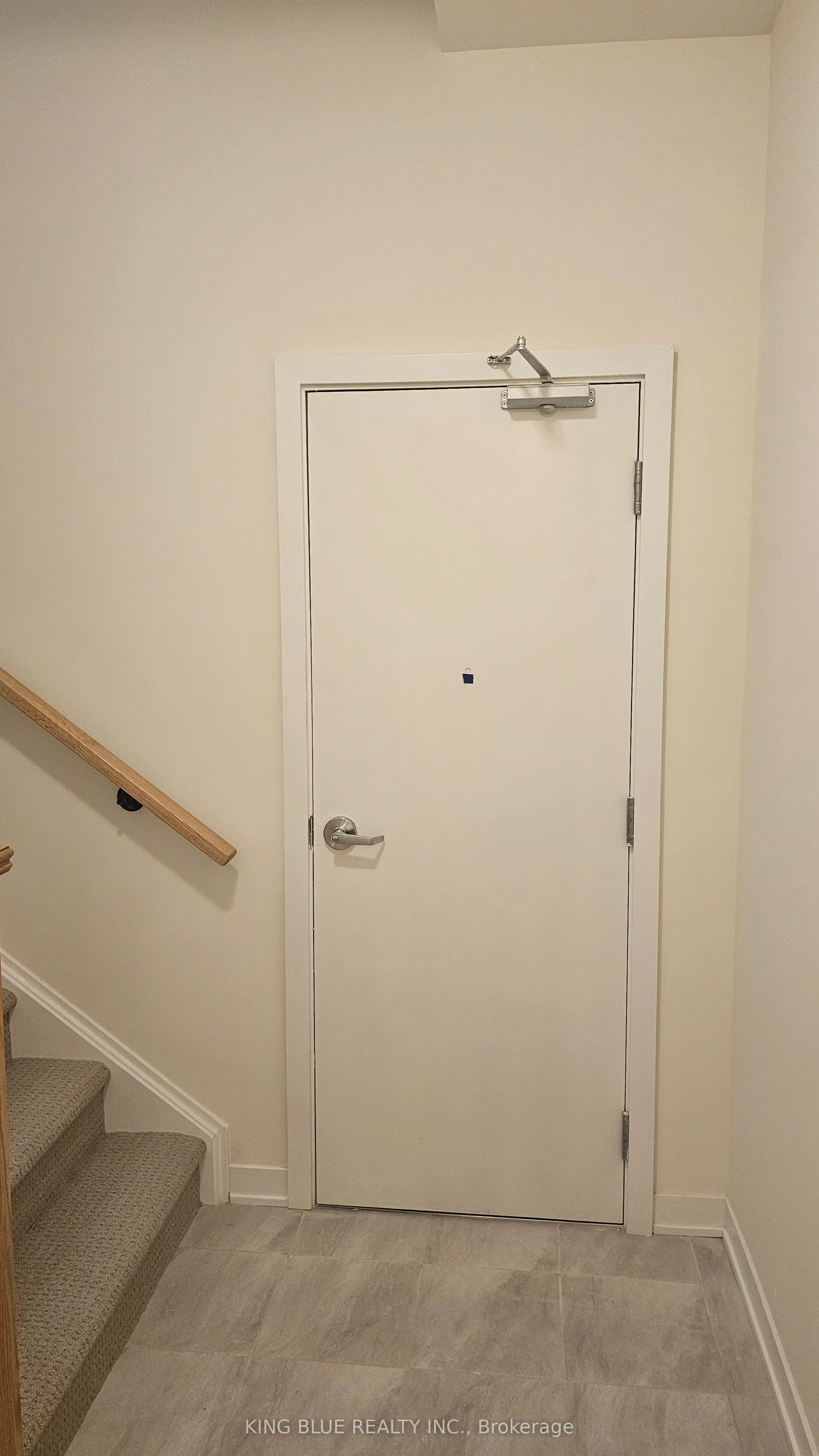 #1415 - 1695 Dersan Street, #1415
