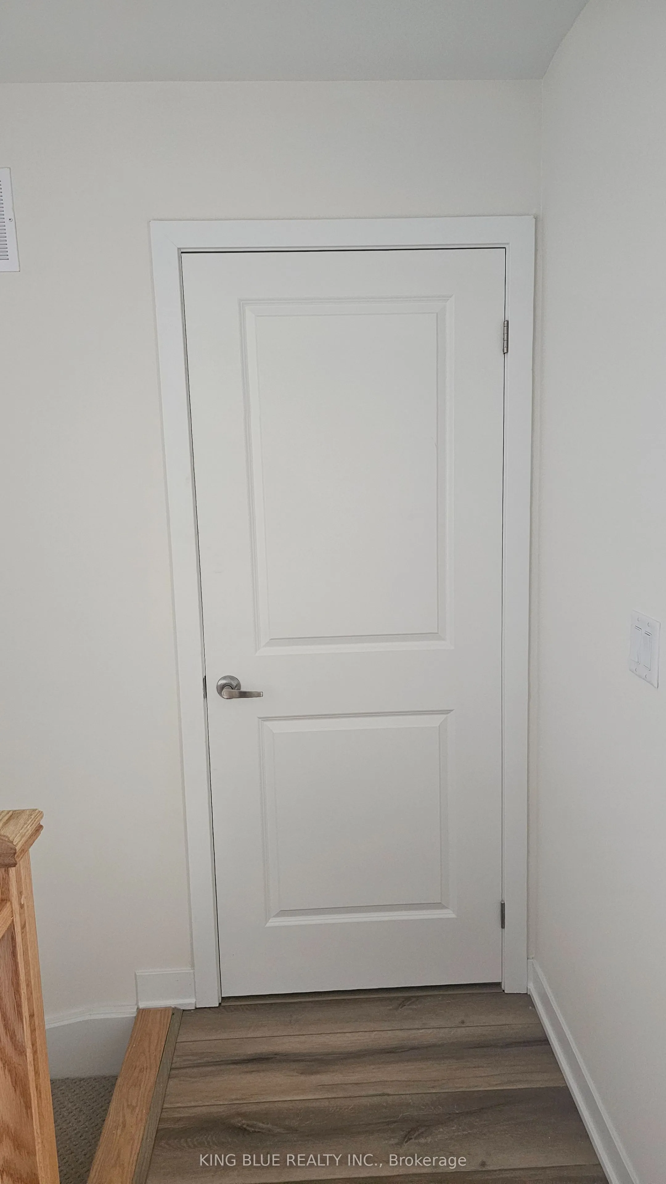 #1415 - 1695 Dersan Street, #1415