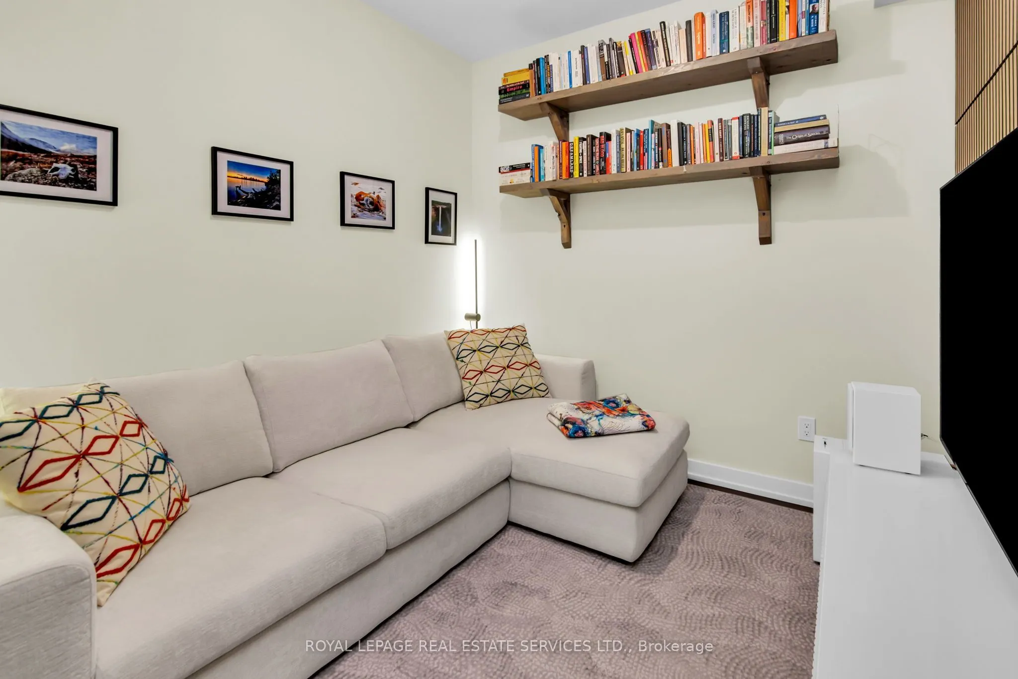 150 Logan Avenue, #601
