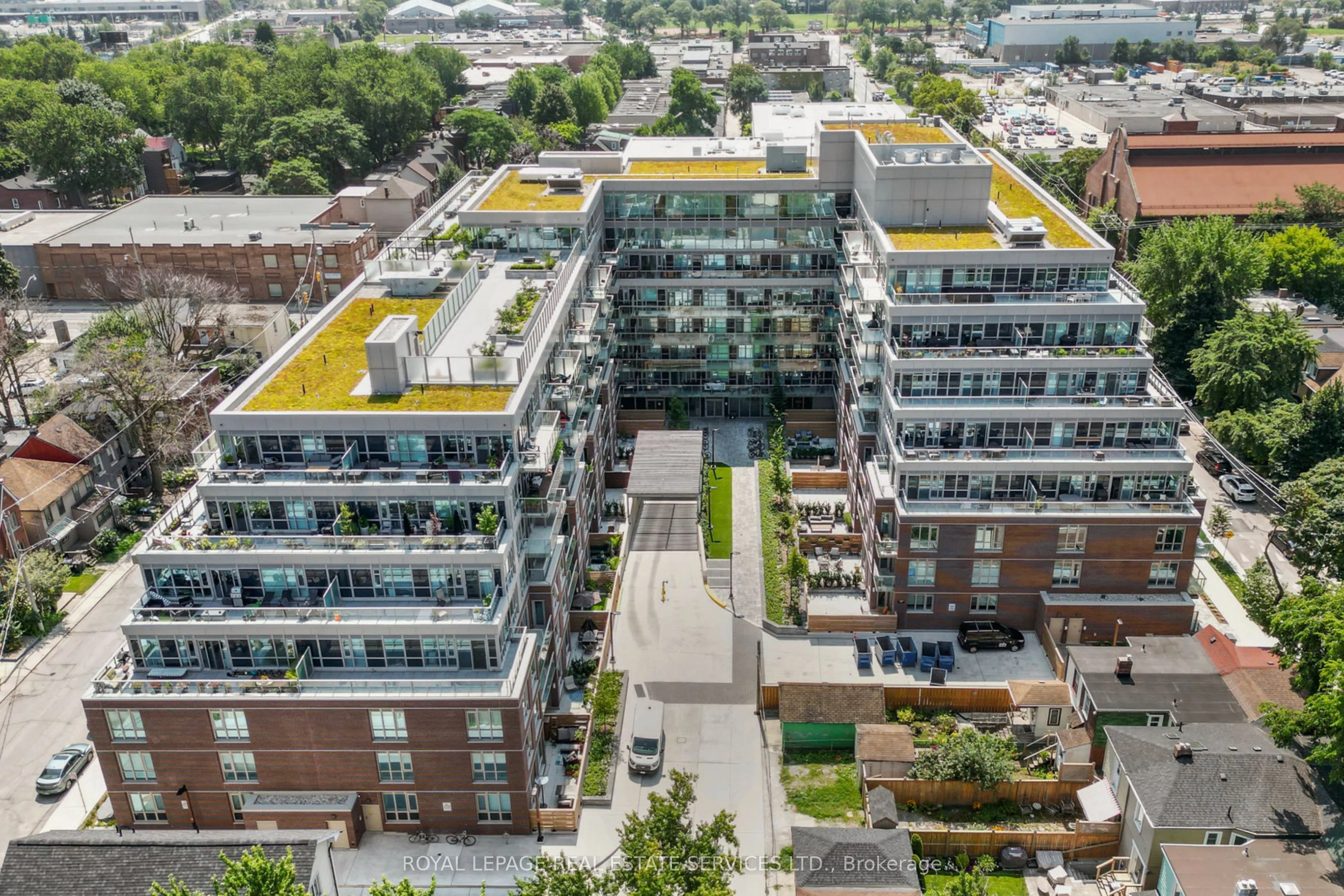 150 Logan Avenue, #601