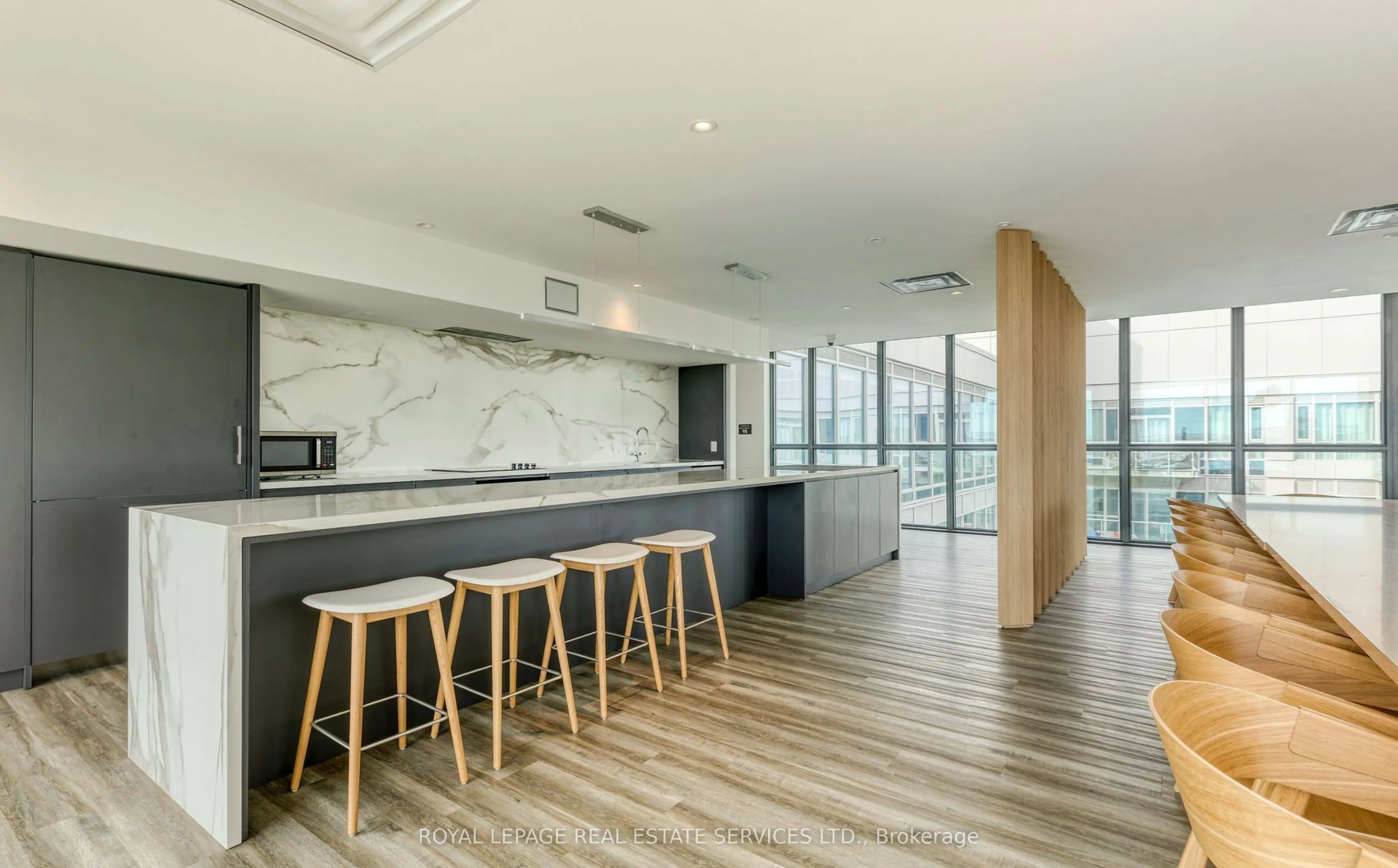 150 Logan Avenue, #601