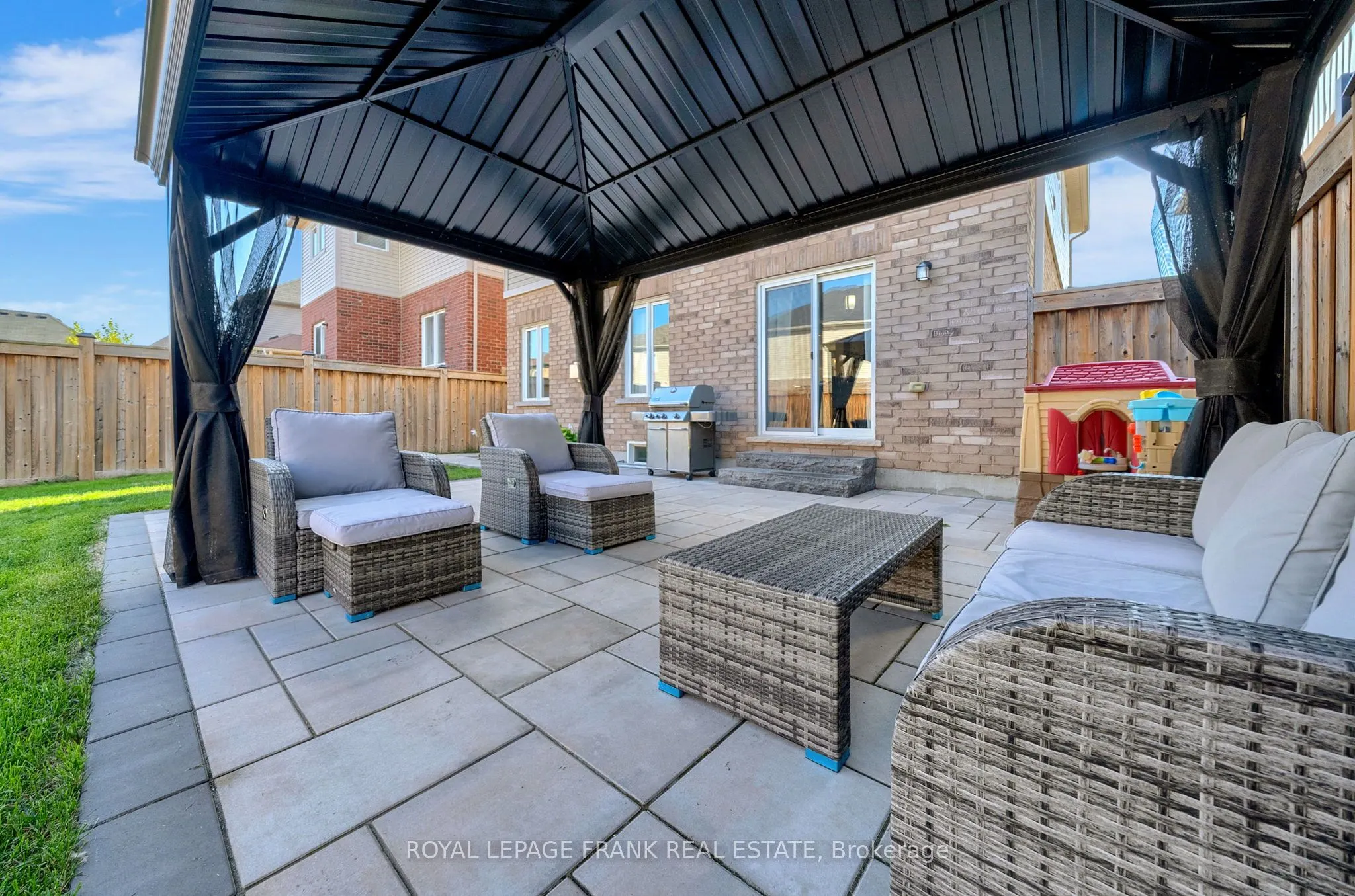 23 Jack Roach Street