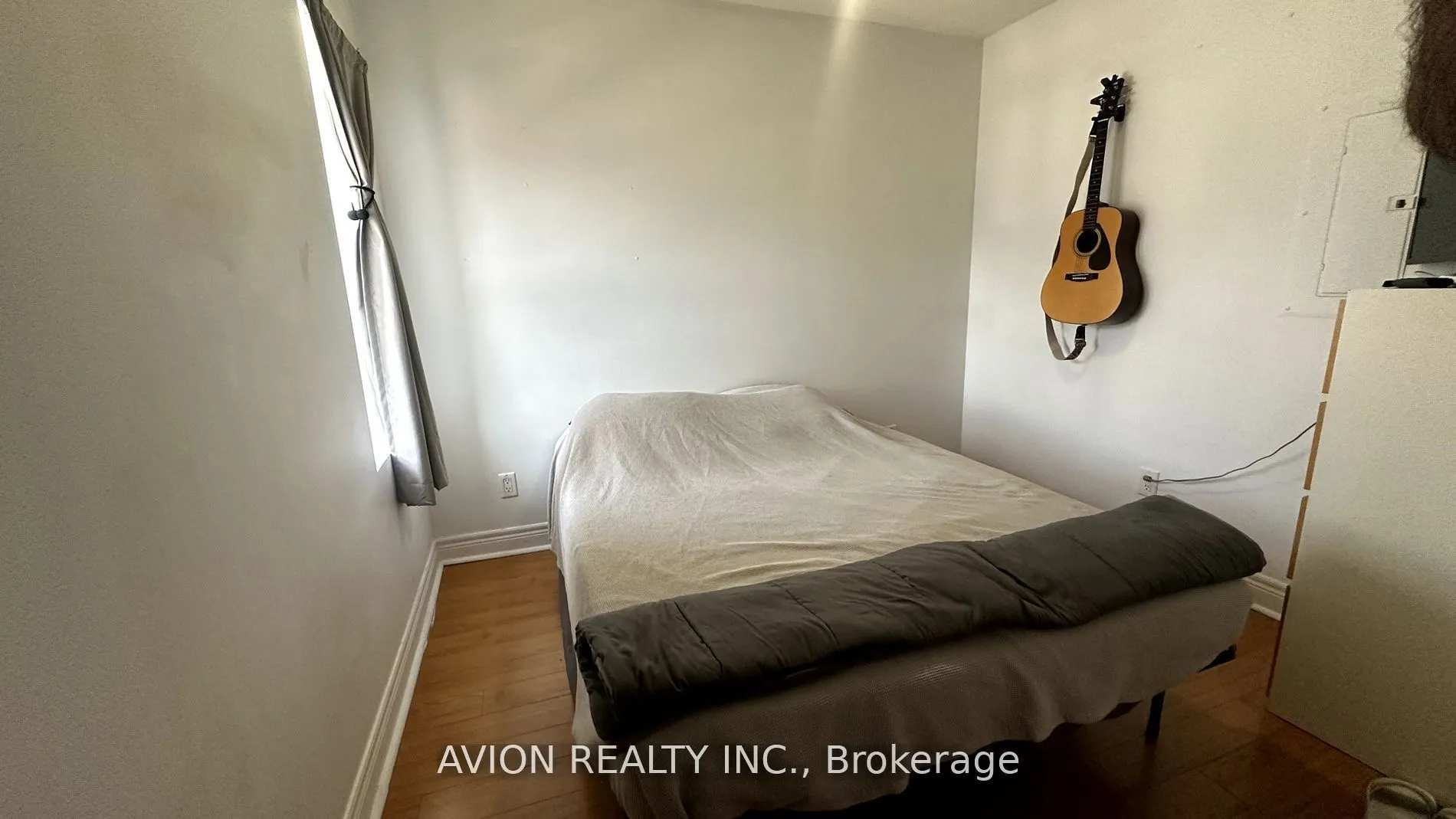 1022 Kingston Road, #3