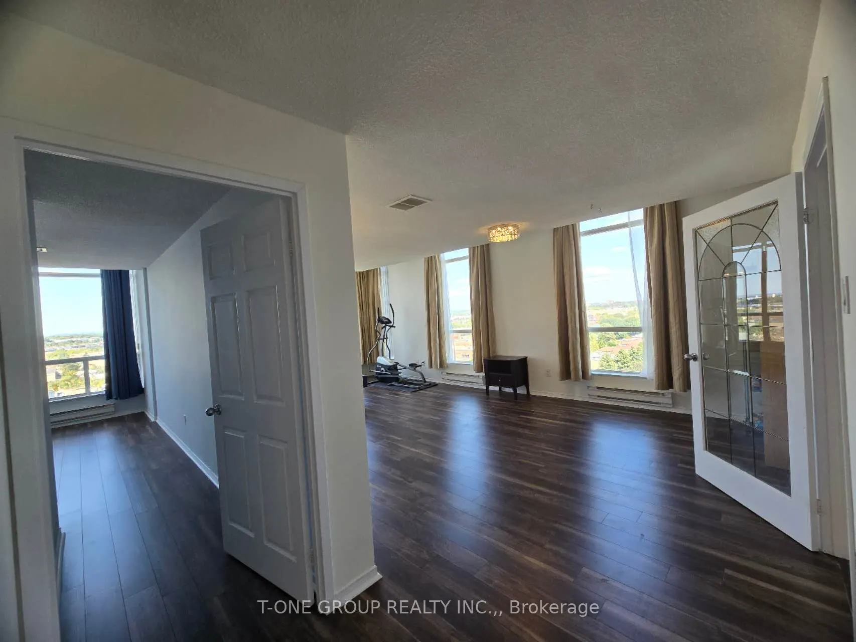 4727 Sheppard Avenue E, #Ph04