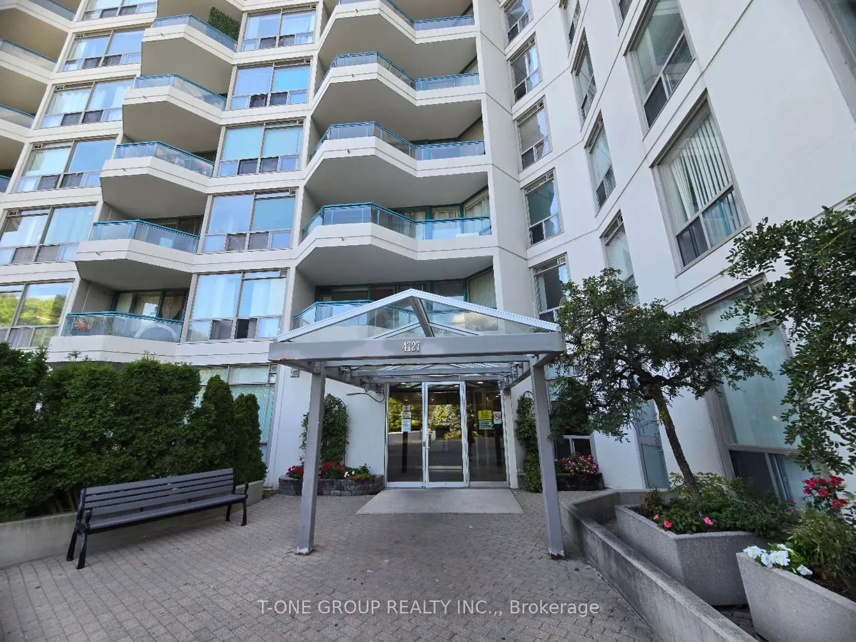 4727 Sheppard Avenue E, #Ph04
