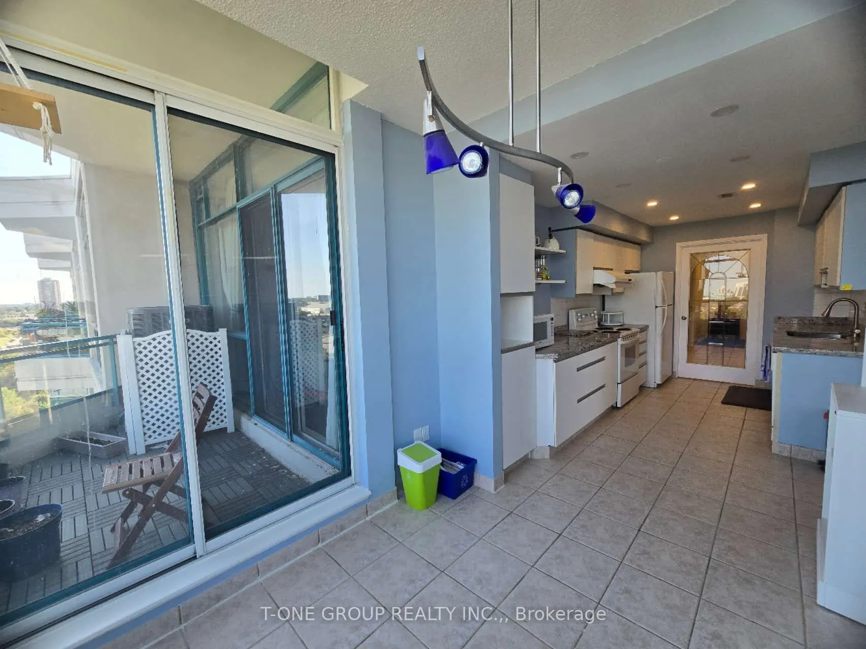 4727 Sheppard Avenue E, #Ph04