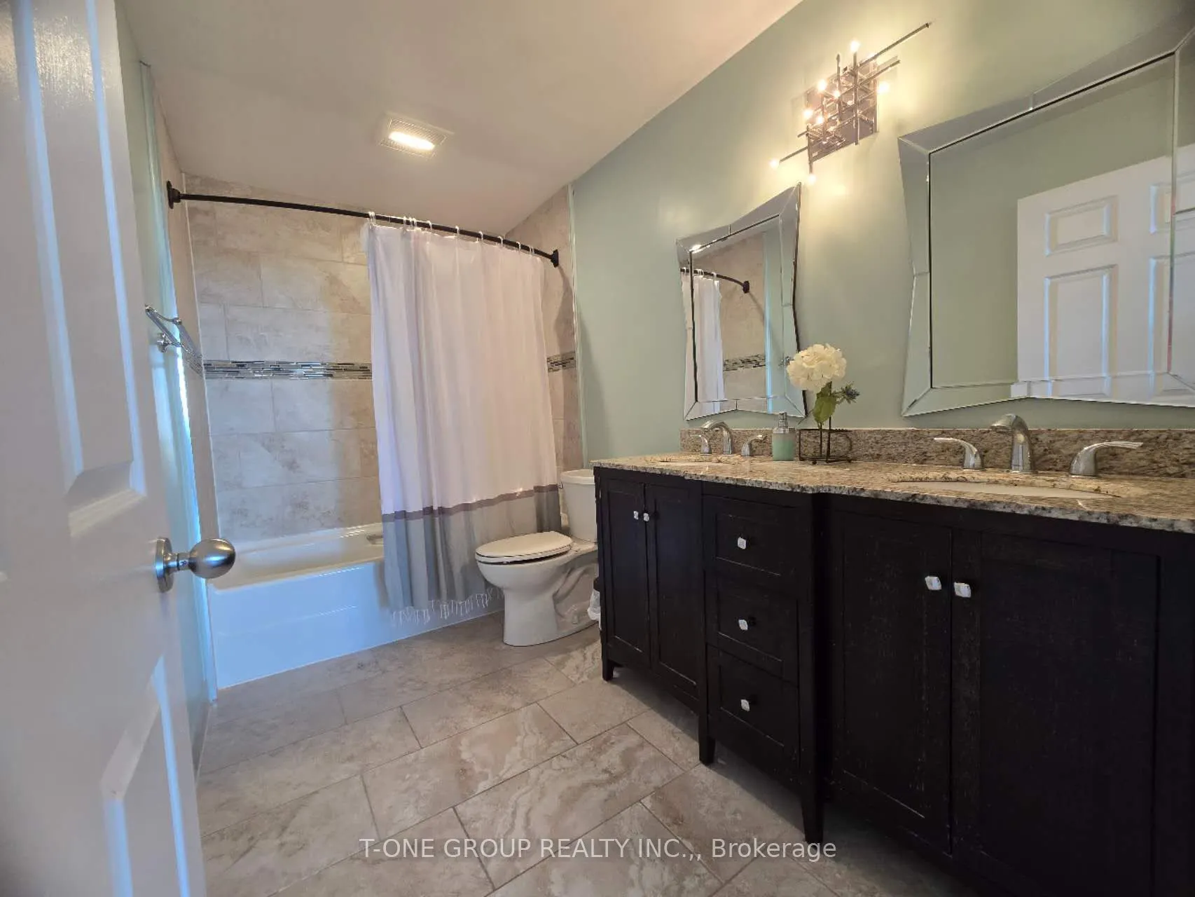 4727 Sheppard Avenue E, #Ph04