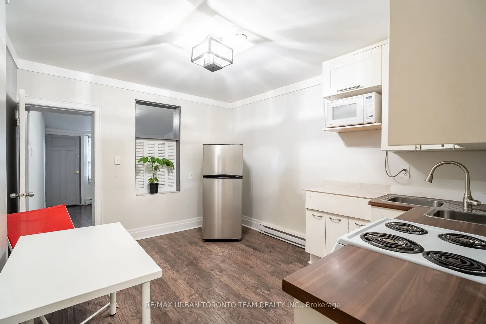 115A Coxwell Avenue, #Lower