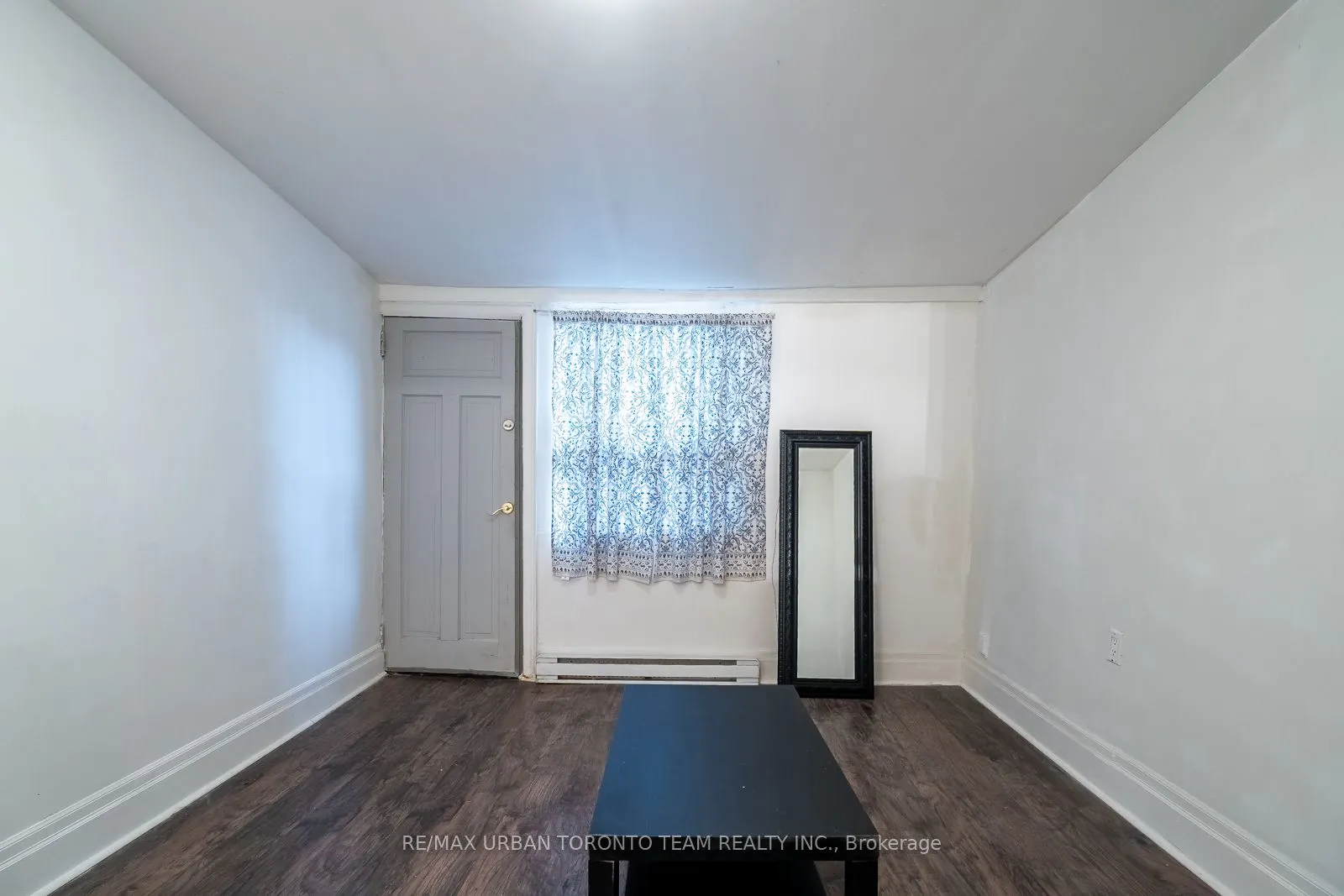 115A Coxwell Avenue, #Lower