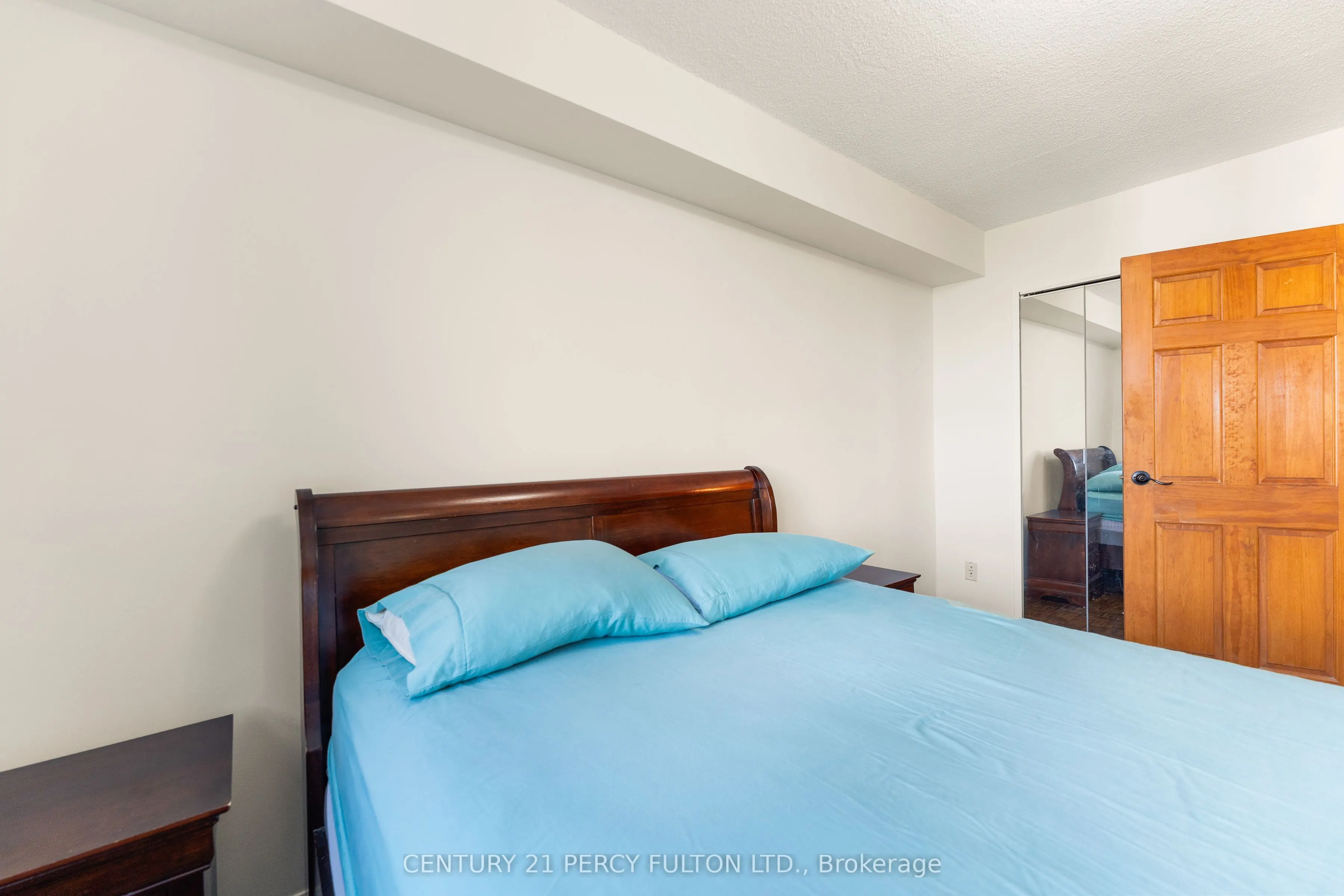 10 Stonehill Court, #709