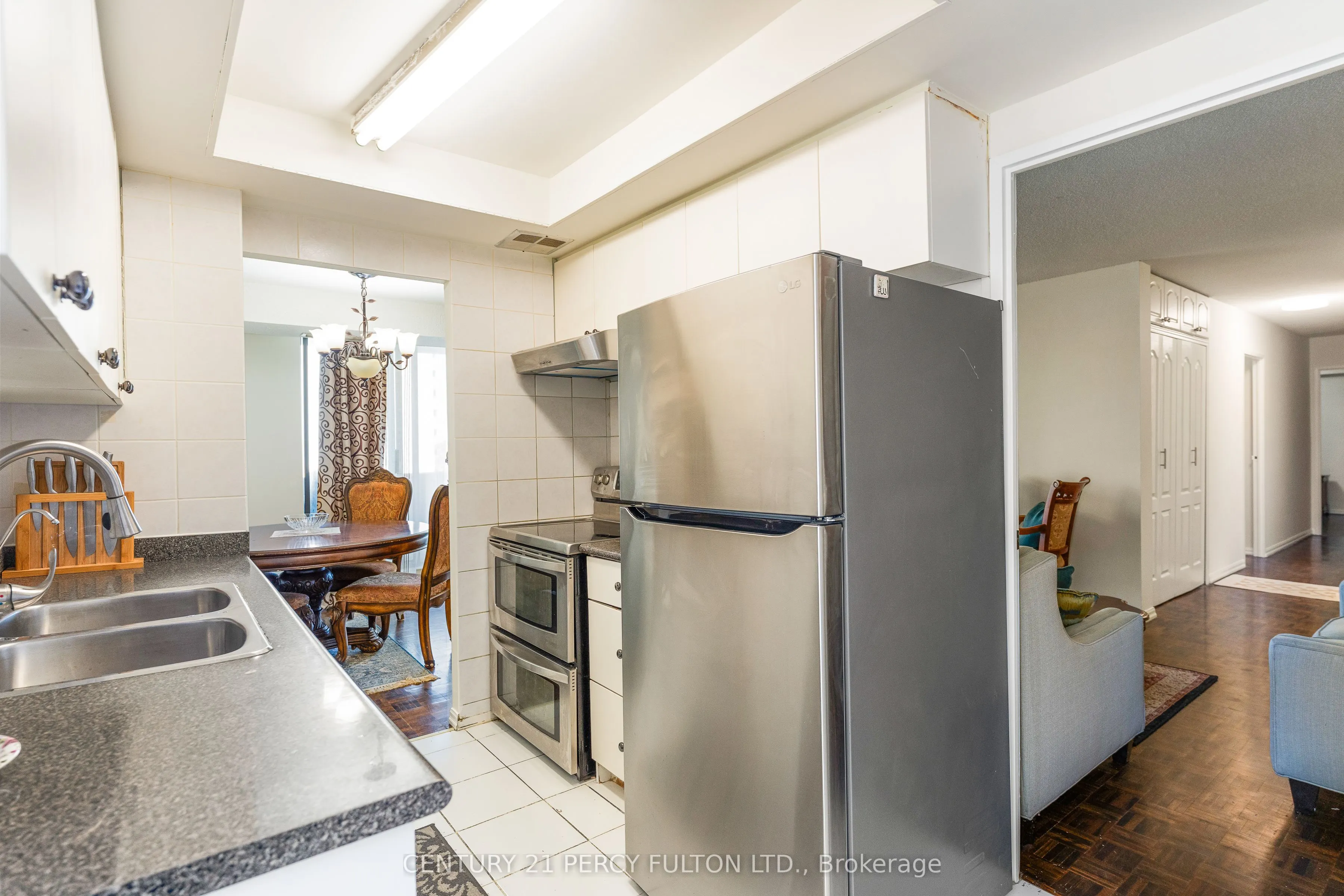 10 Stonehill Court, #709