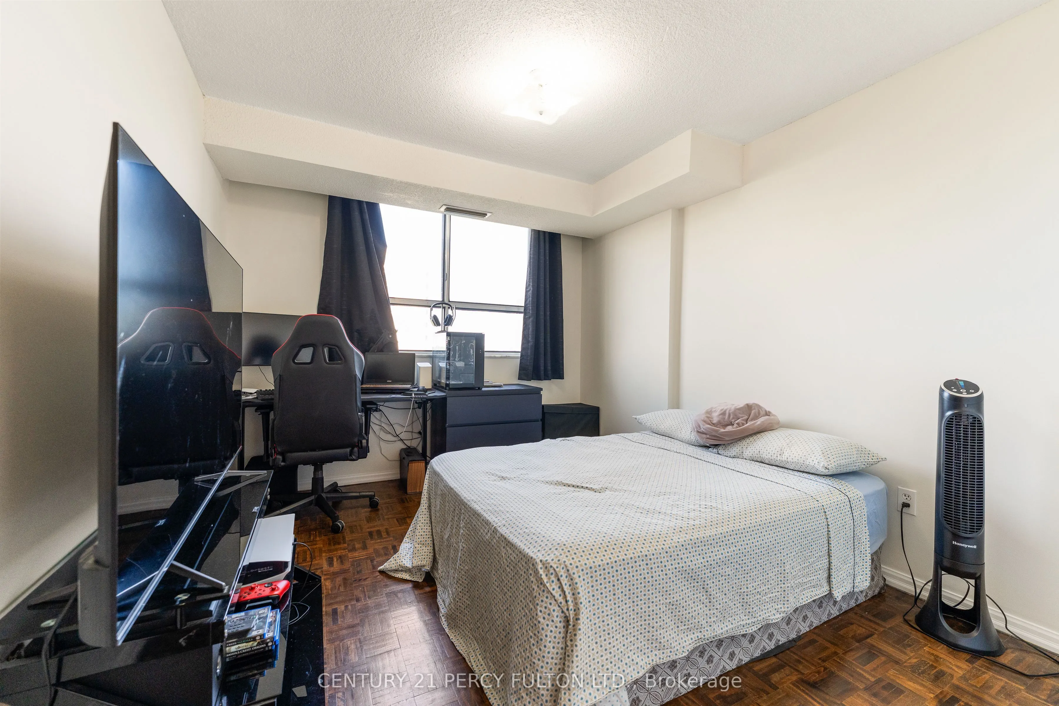 10 Stonehill Court, #709
