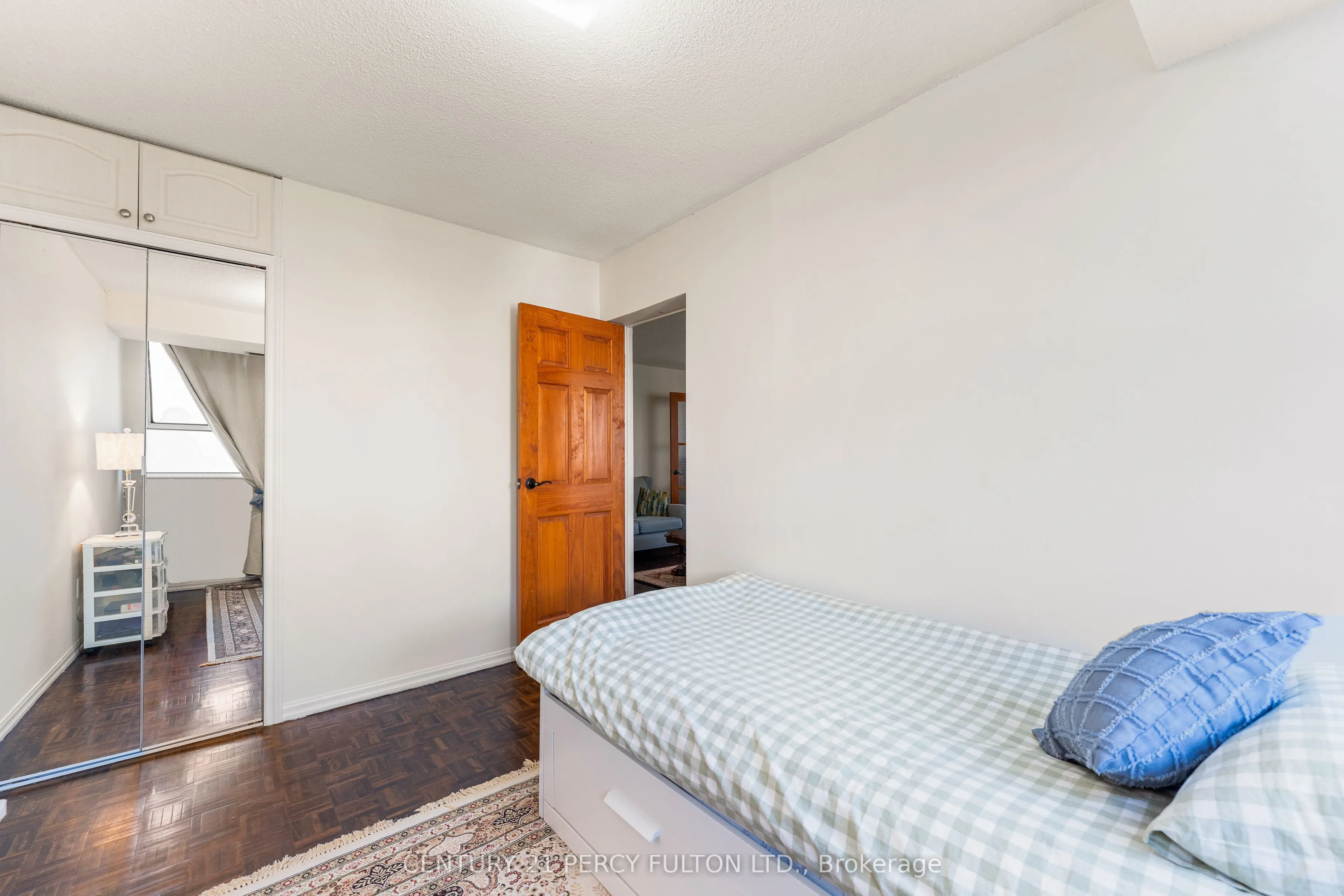 10 Stonehill Court, #709
