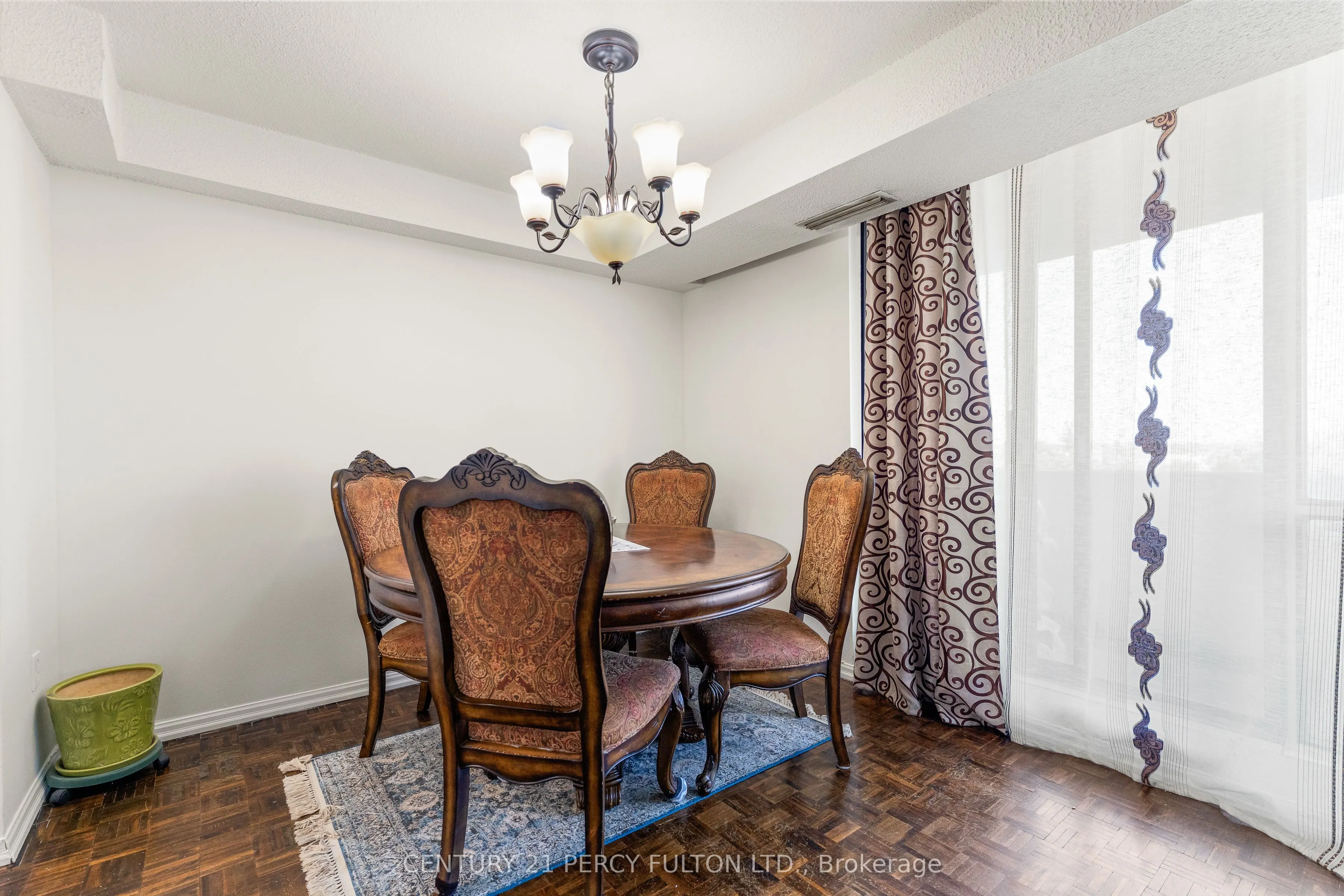 10 Stonehill Court, #709