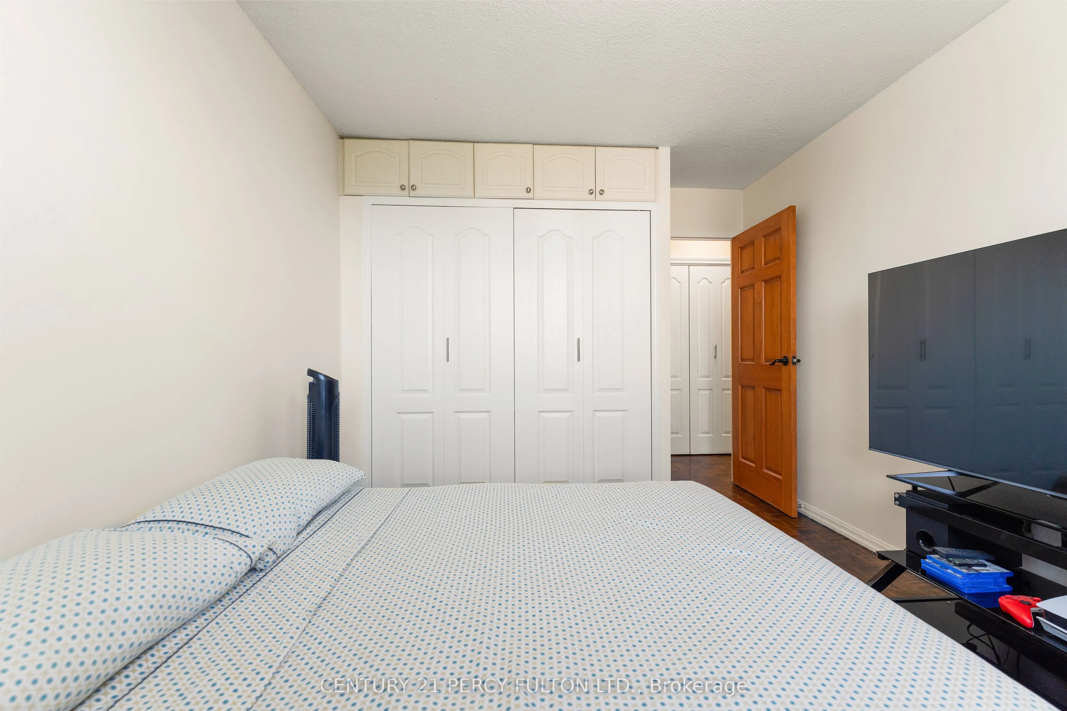 10 Stonehill Court, #709