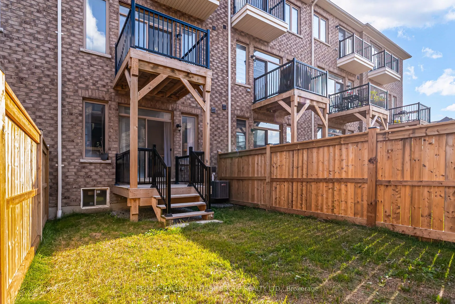 26 Kingfisher Way