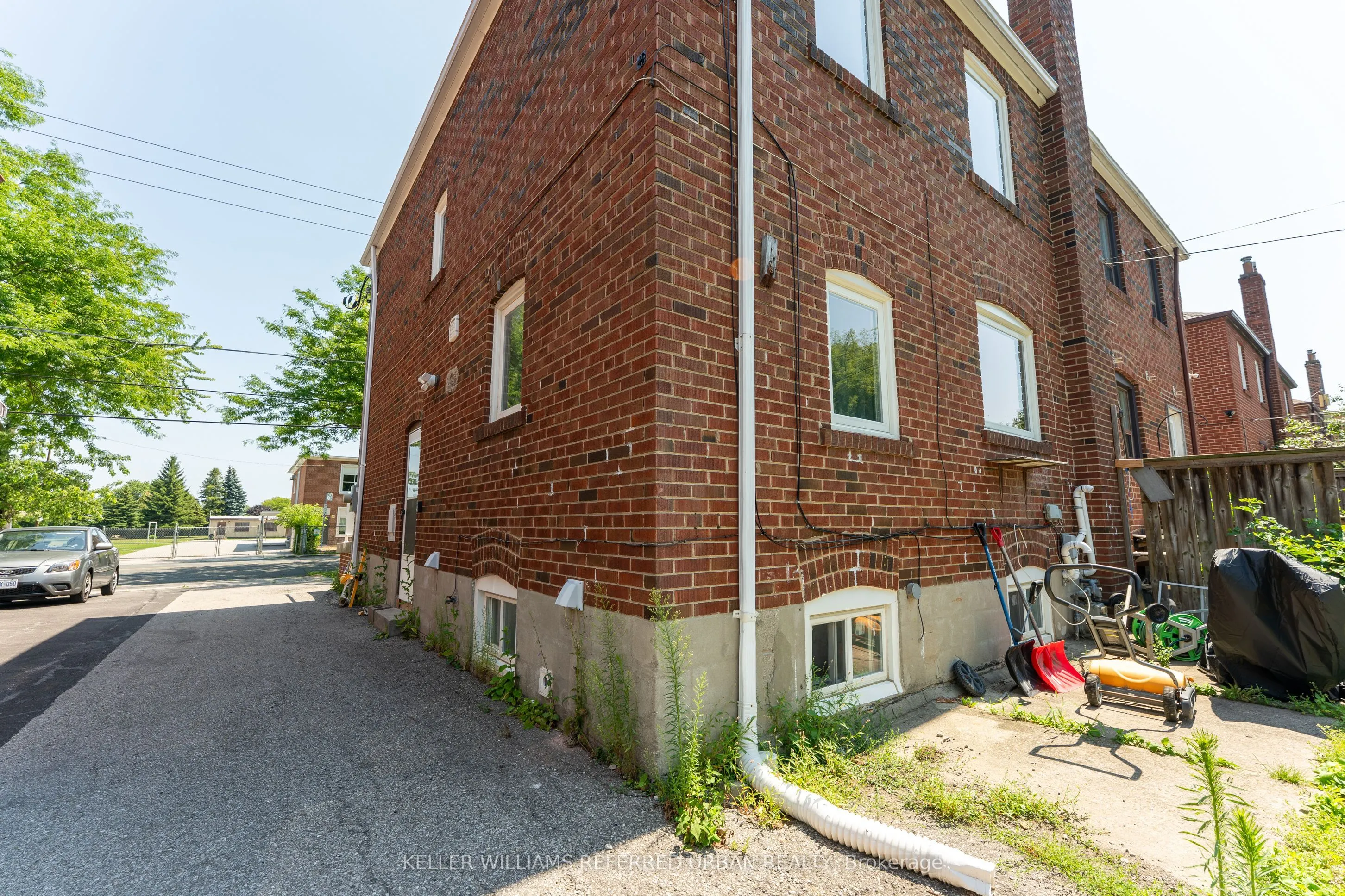 468 Midland Avenue, #Lower