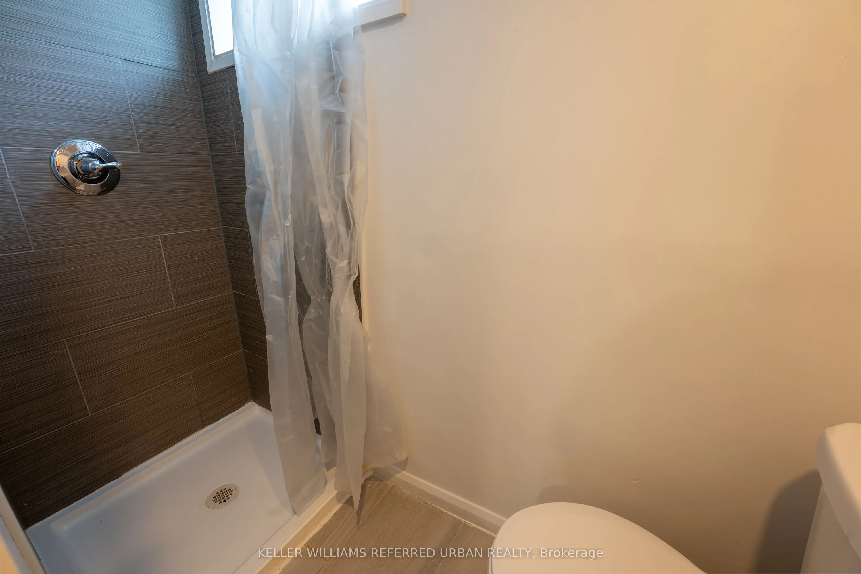 468 Midland Avenue, #Lower