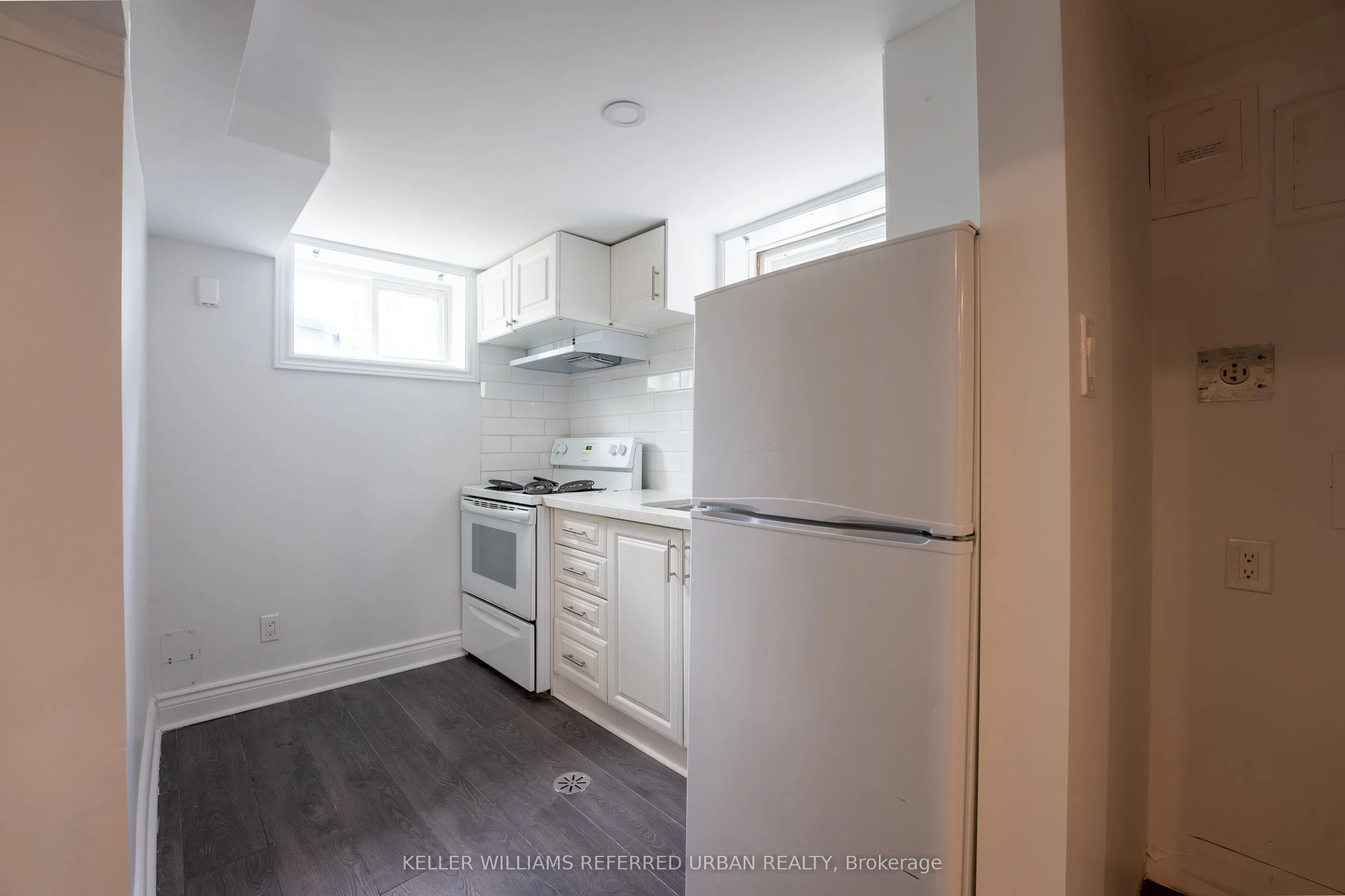 468 Midland Avenue, #Lower