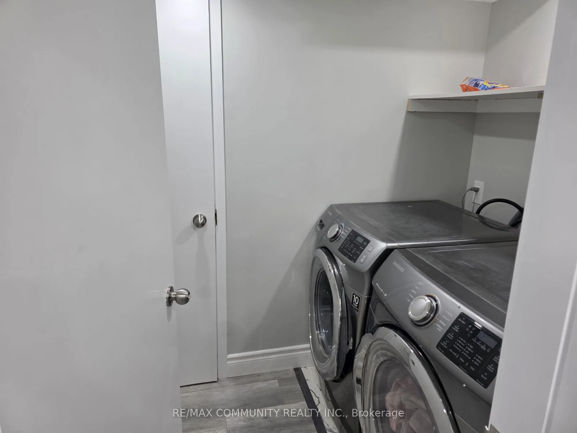 345 Fairlawn St Street, #Main