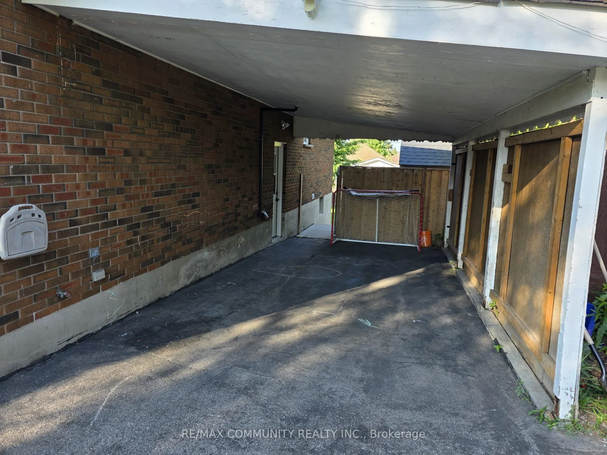 345 Fairlawn St Street, #Main