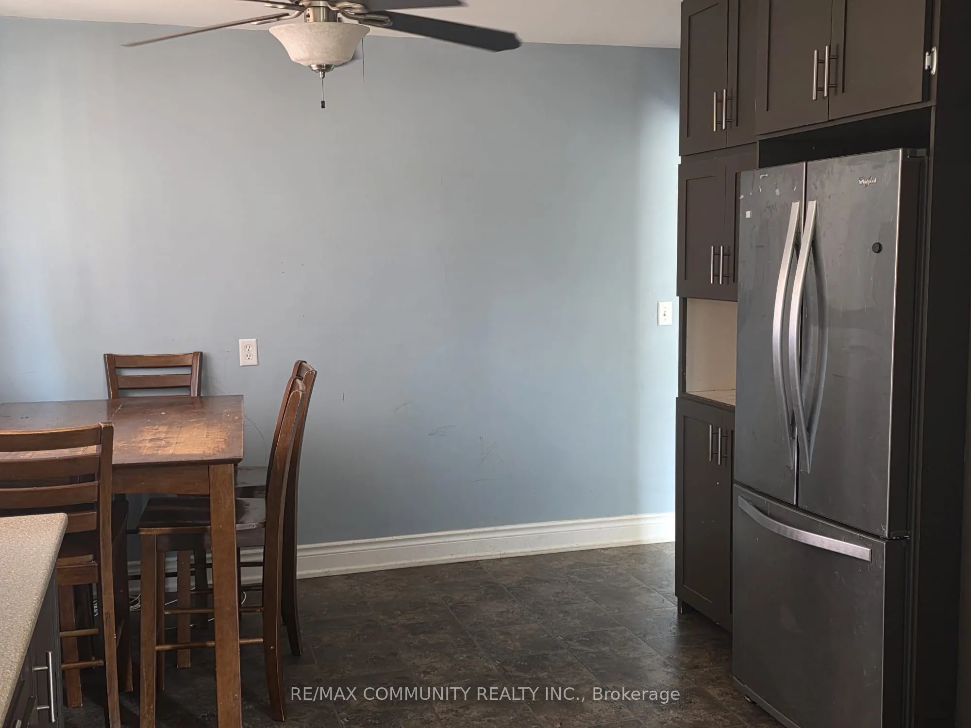 345 Fairlawn St Street, #Main