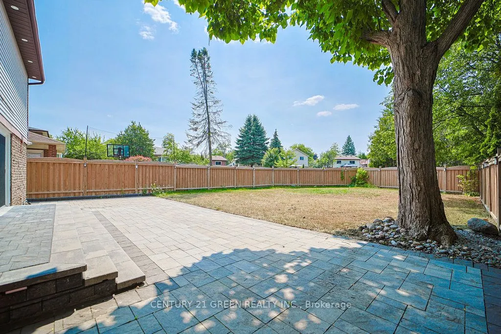 236 Ingleton Boulevard