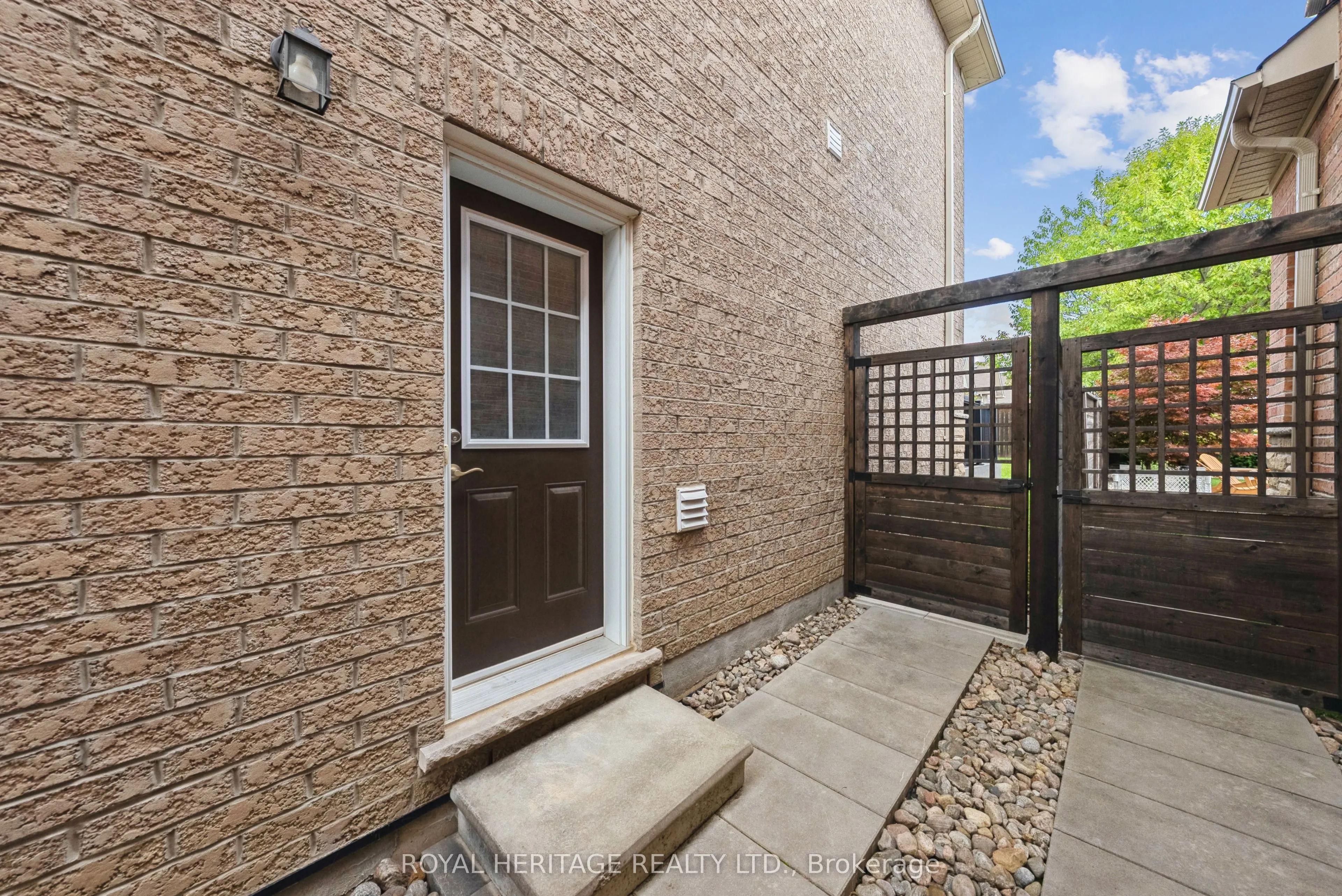 49 St Augustine Drive