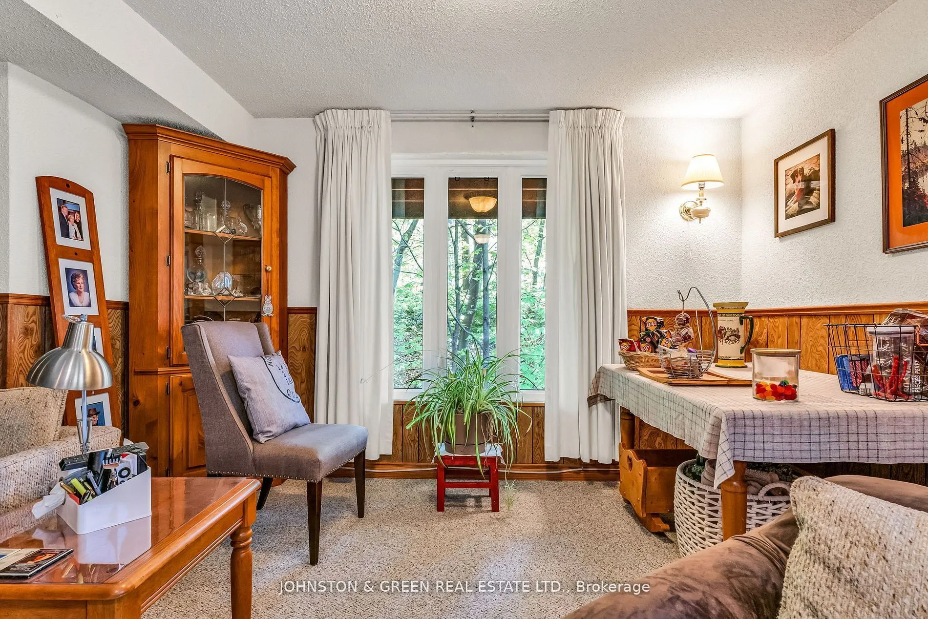 1 Woodvale Crescent