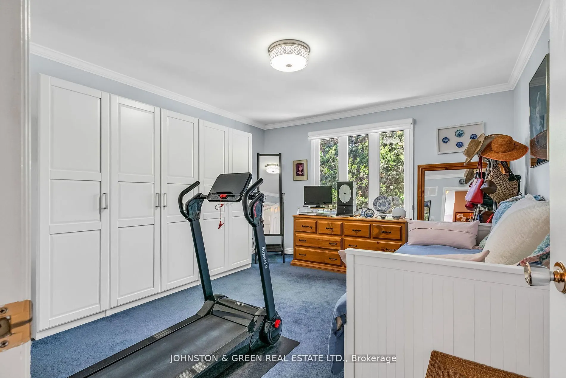 1 Woodvale Crescent