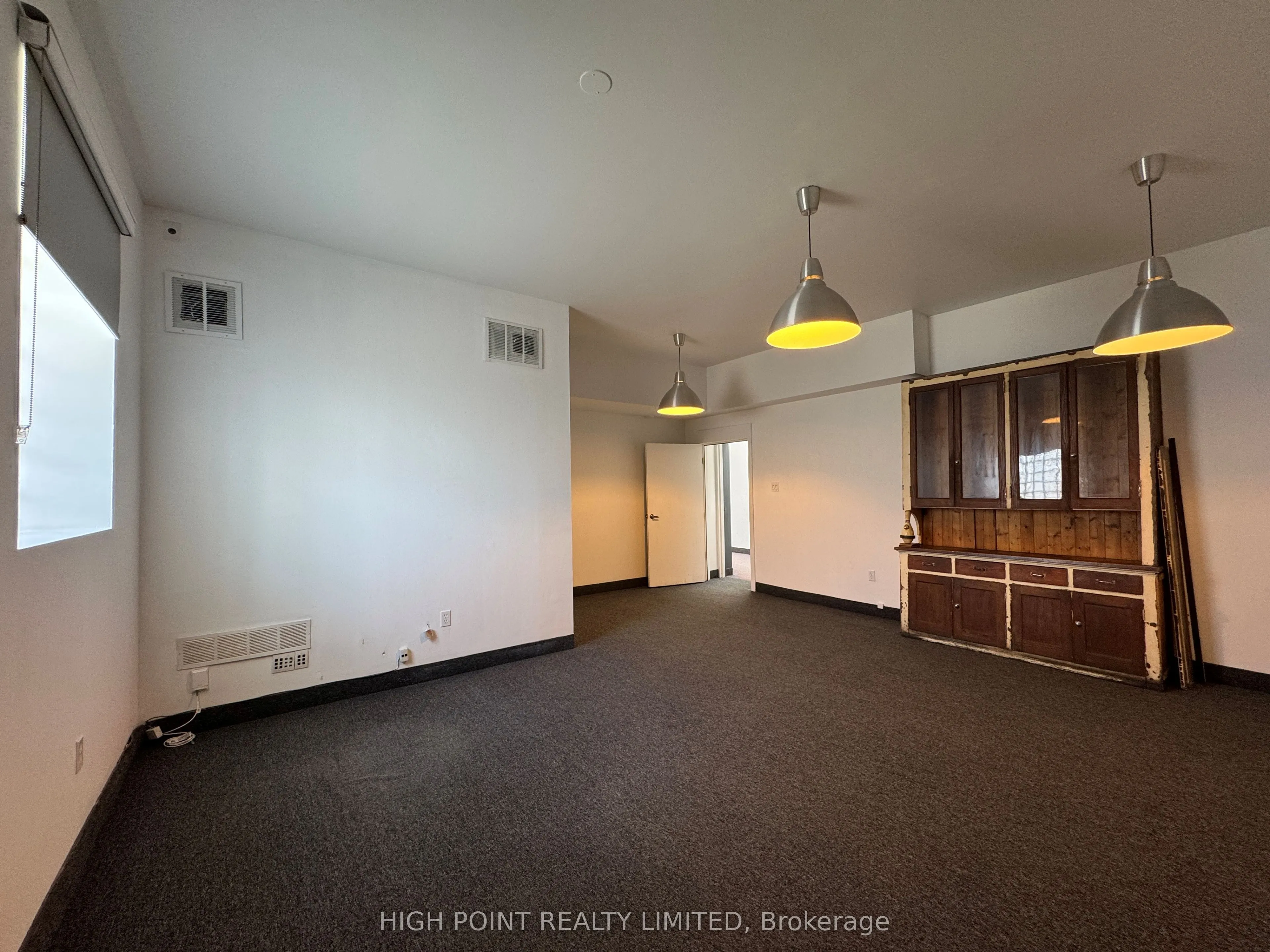 33 Villiers Street, #104