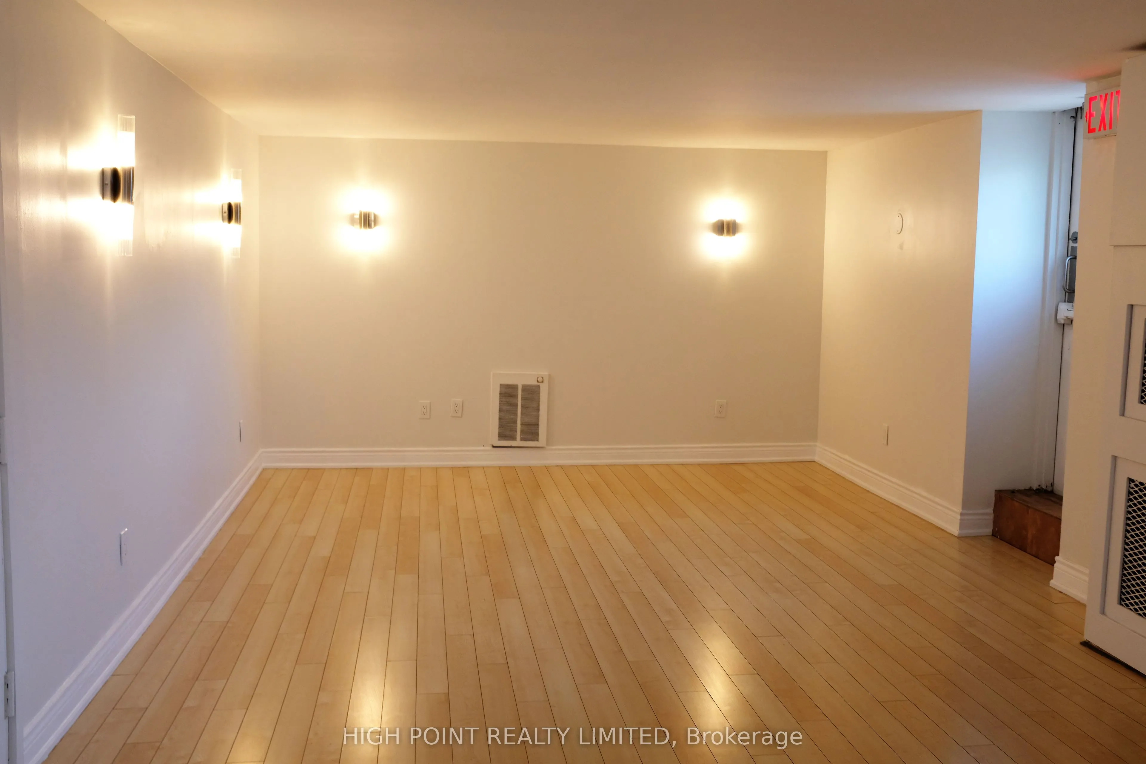 33 Villiers Street, #107