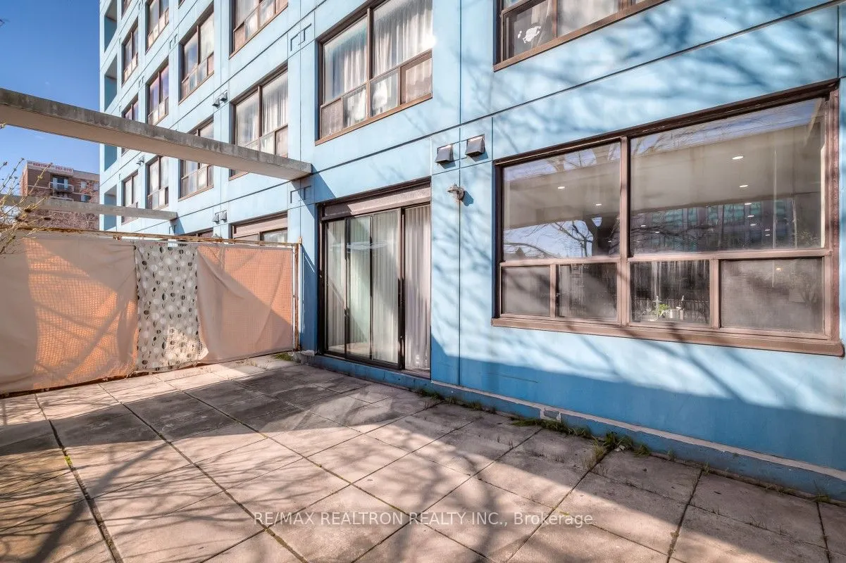 39 Kimbercroft Court, #105