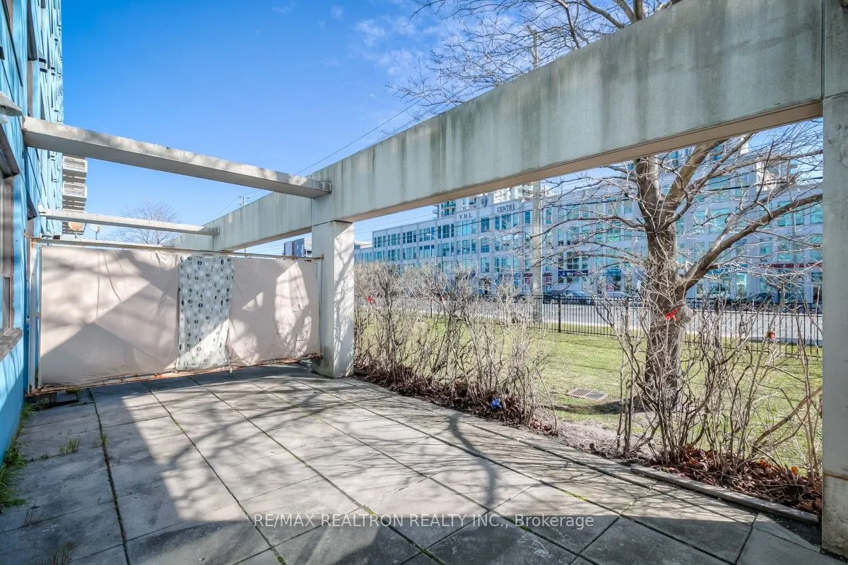 39 Kimbercroft Court, #105