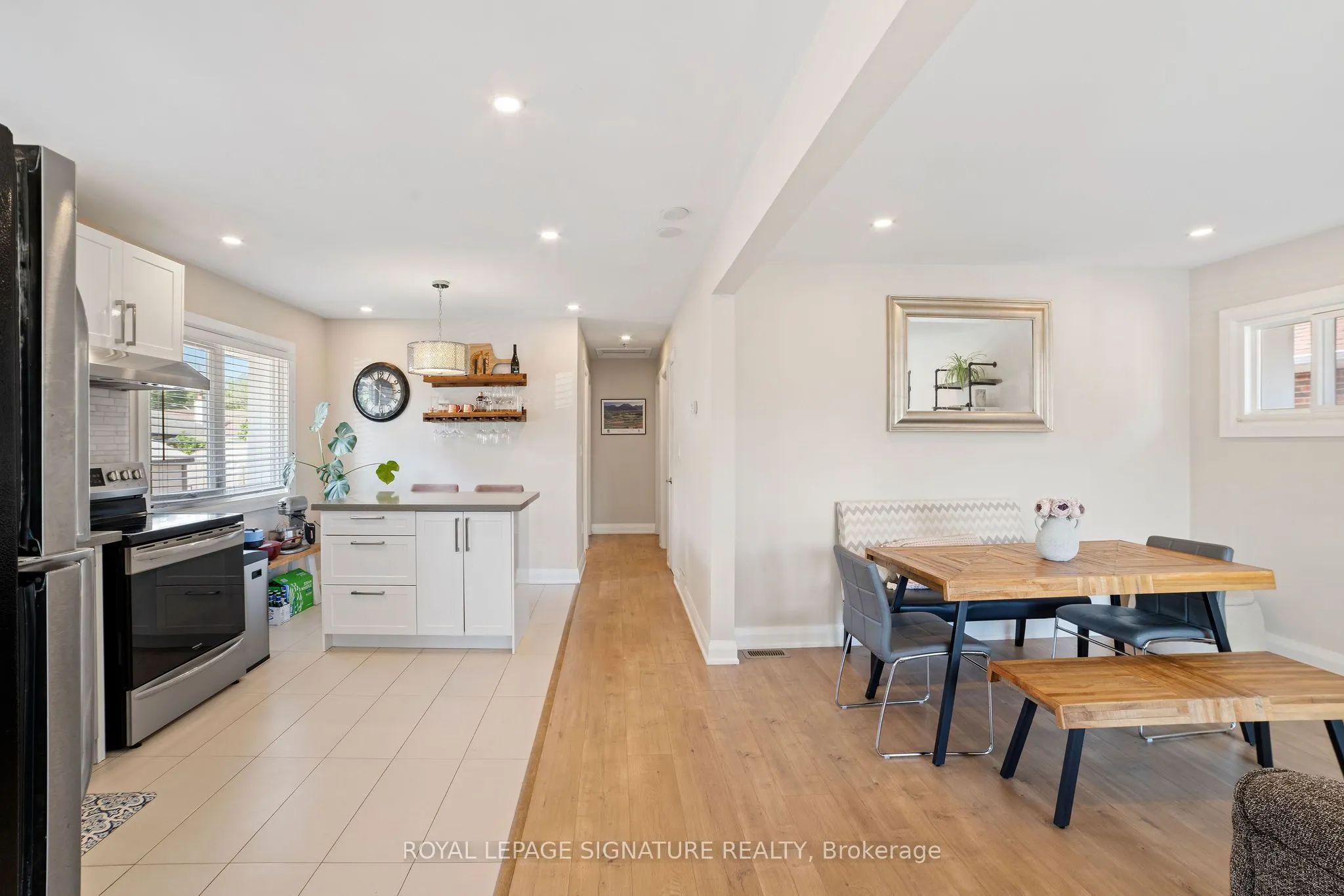 1528 Pharmacy Avenue, #Main
