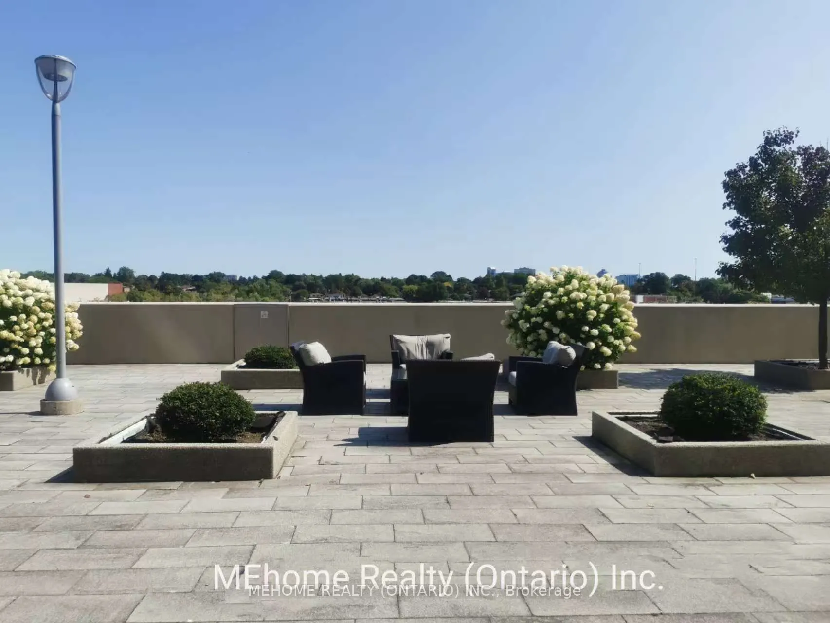 151 Village Green Square, #2207