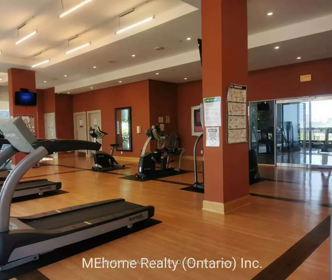 151 Village Green Square, #2207