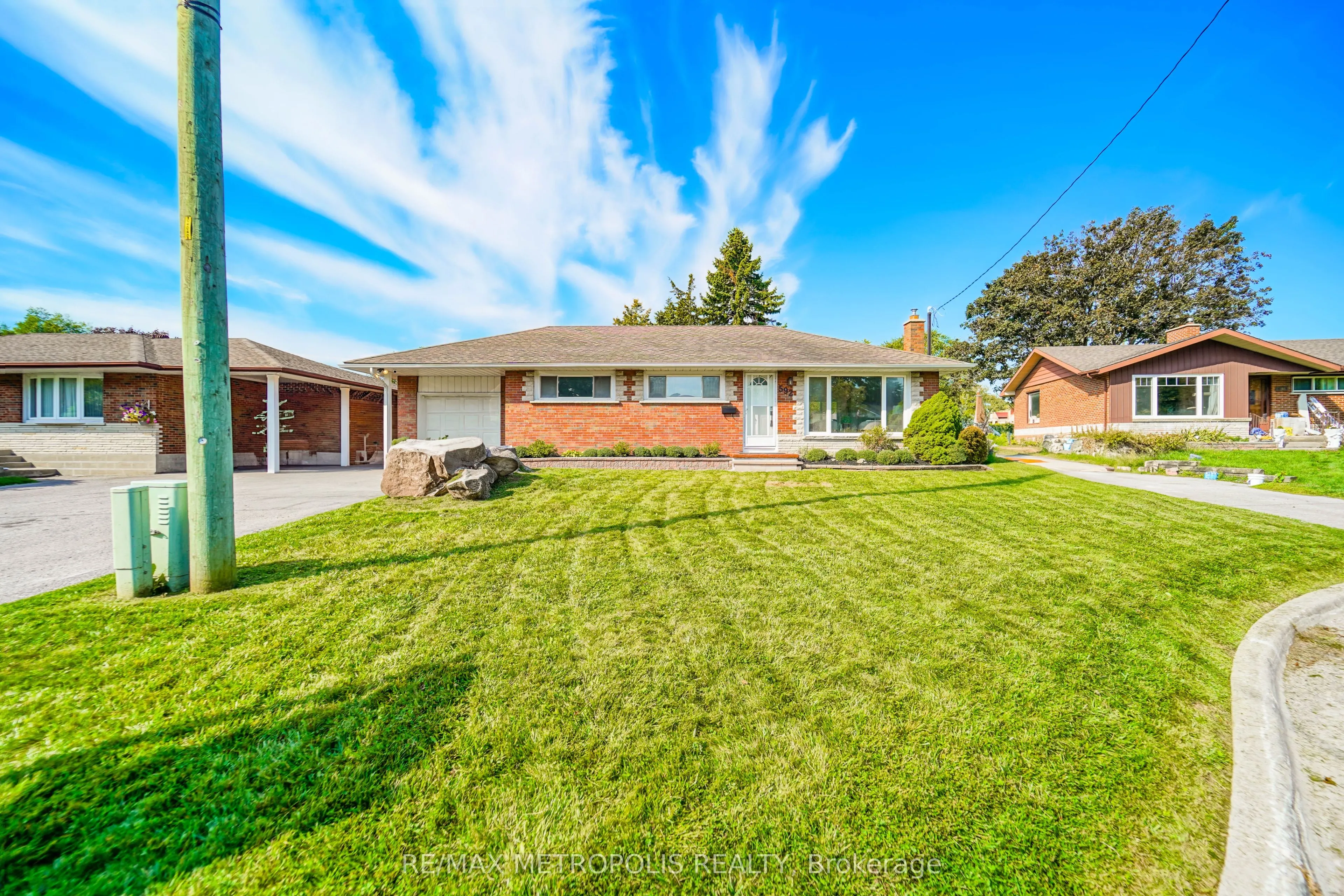 592 Carlyle Court