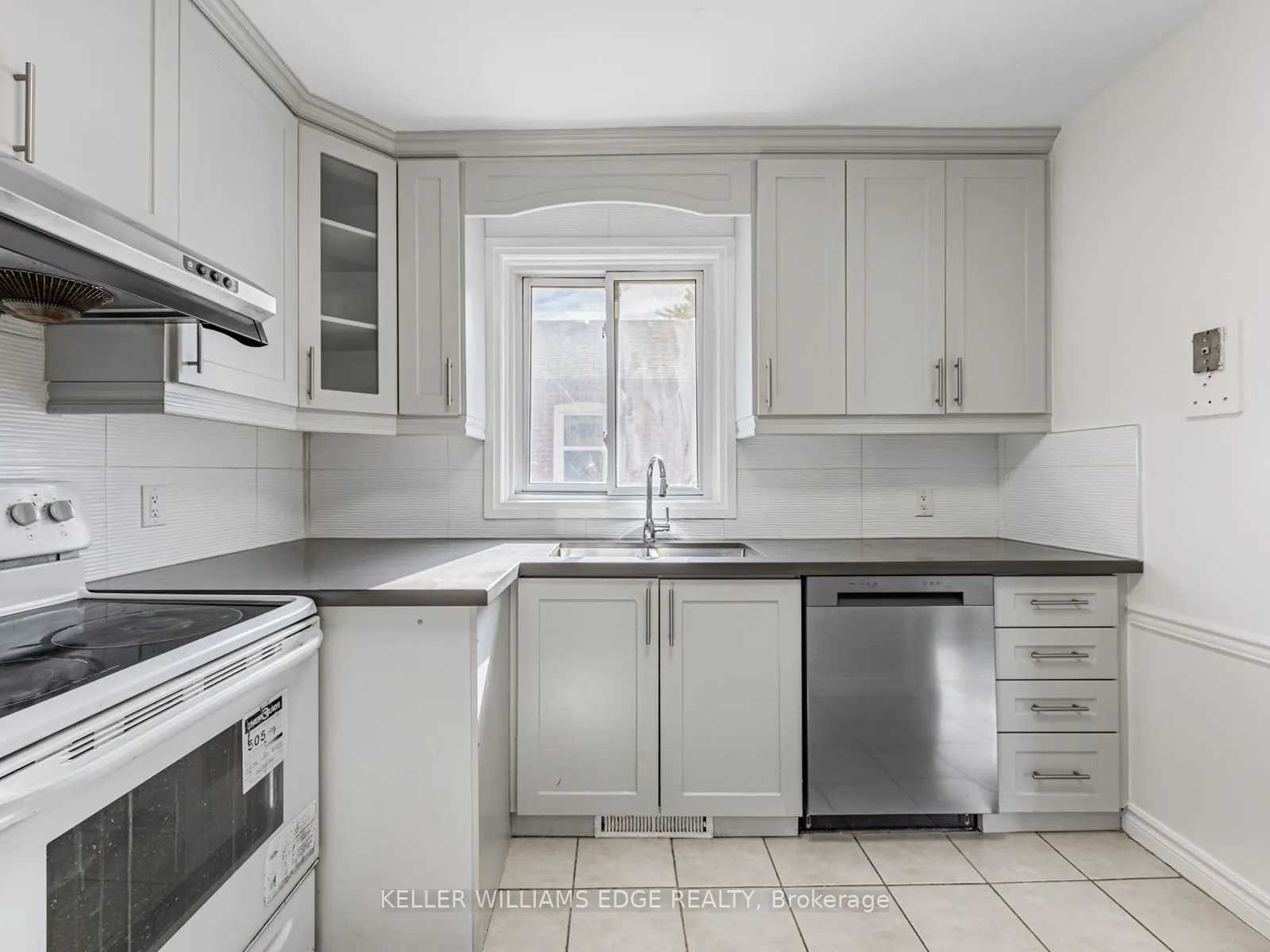 75 Barrymore Road, #MAIN