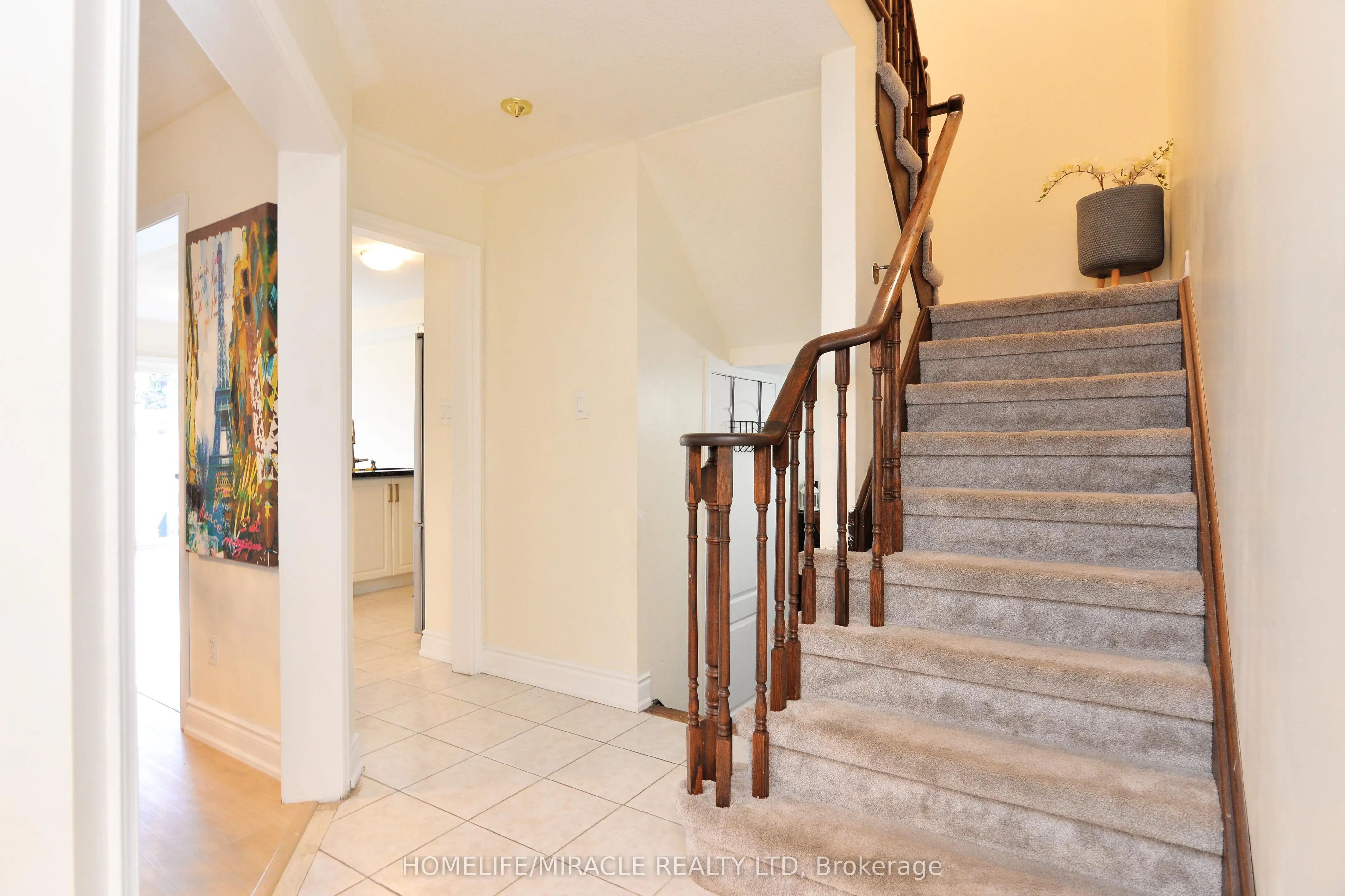 41 Cottage Crescent