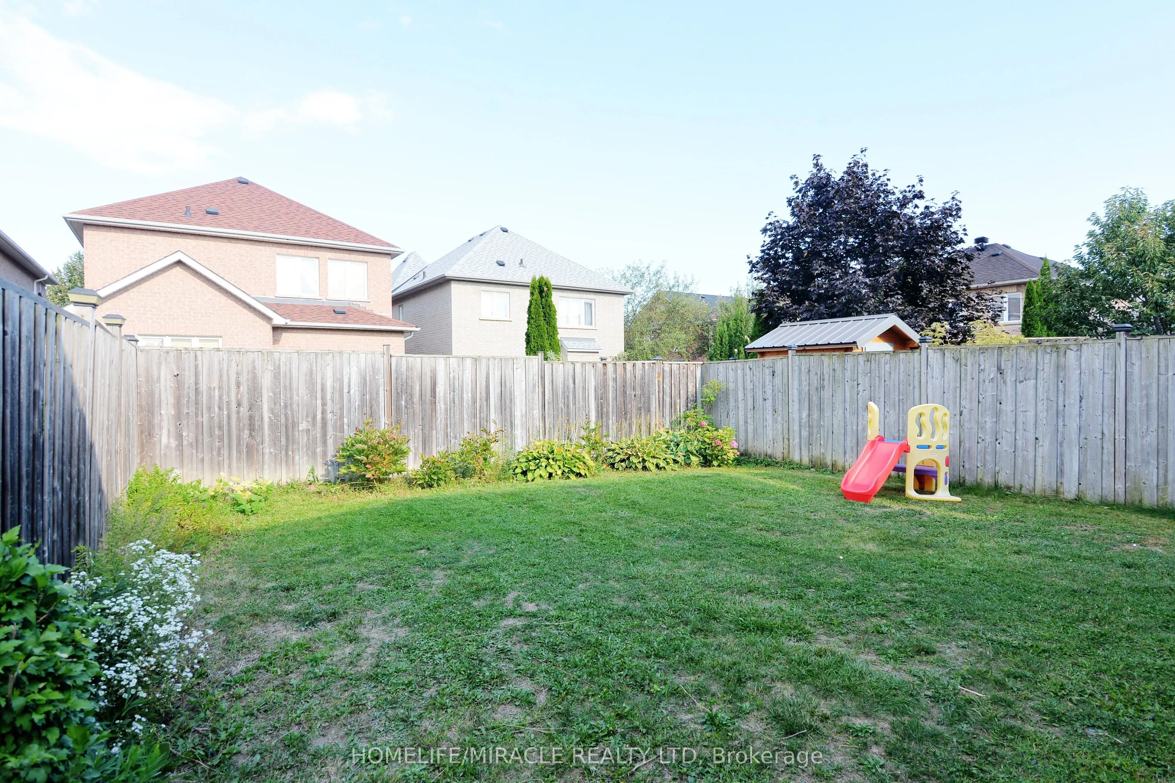 41 Cottage Crescent