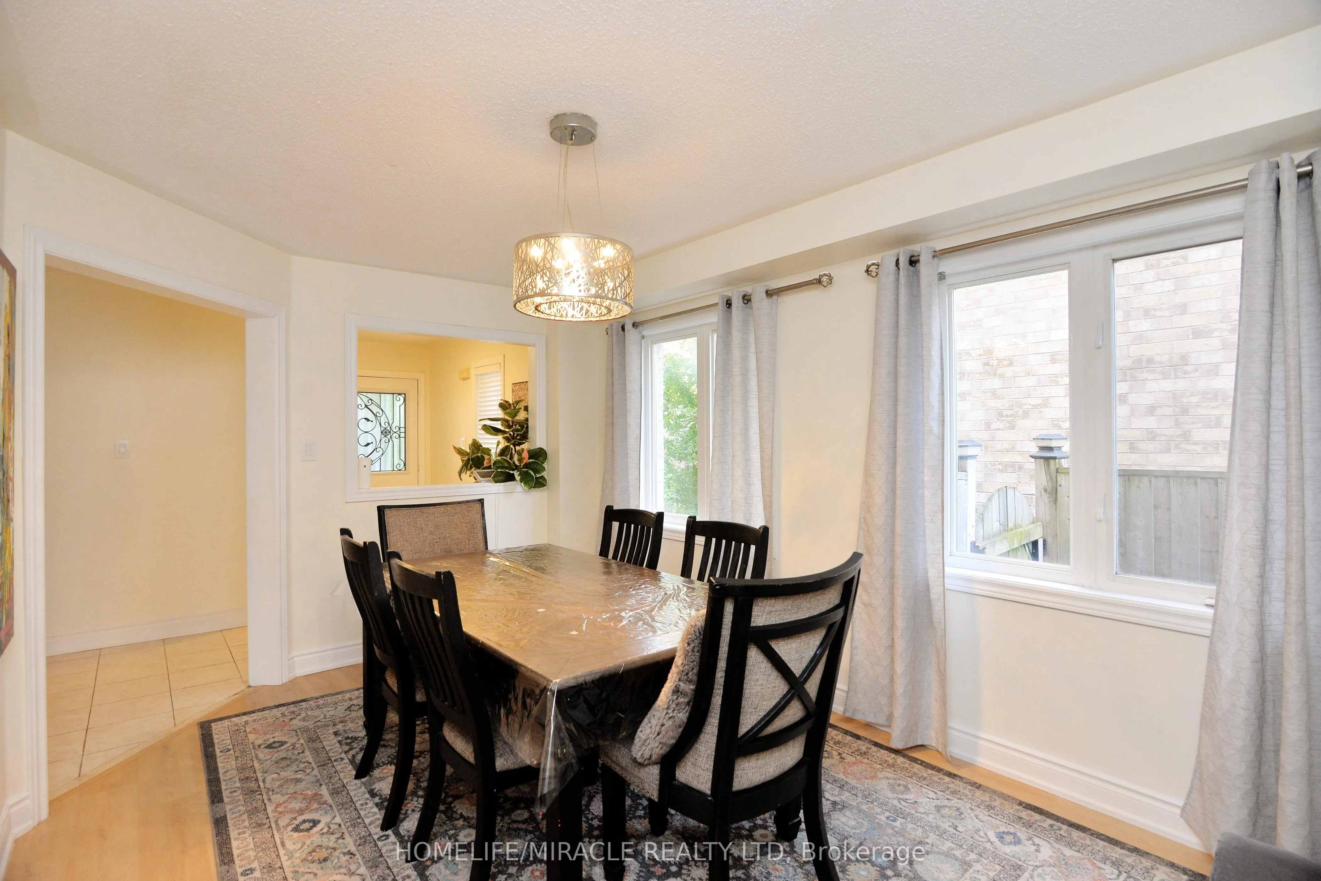 41 Cottage Crescent