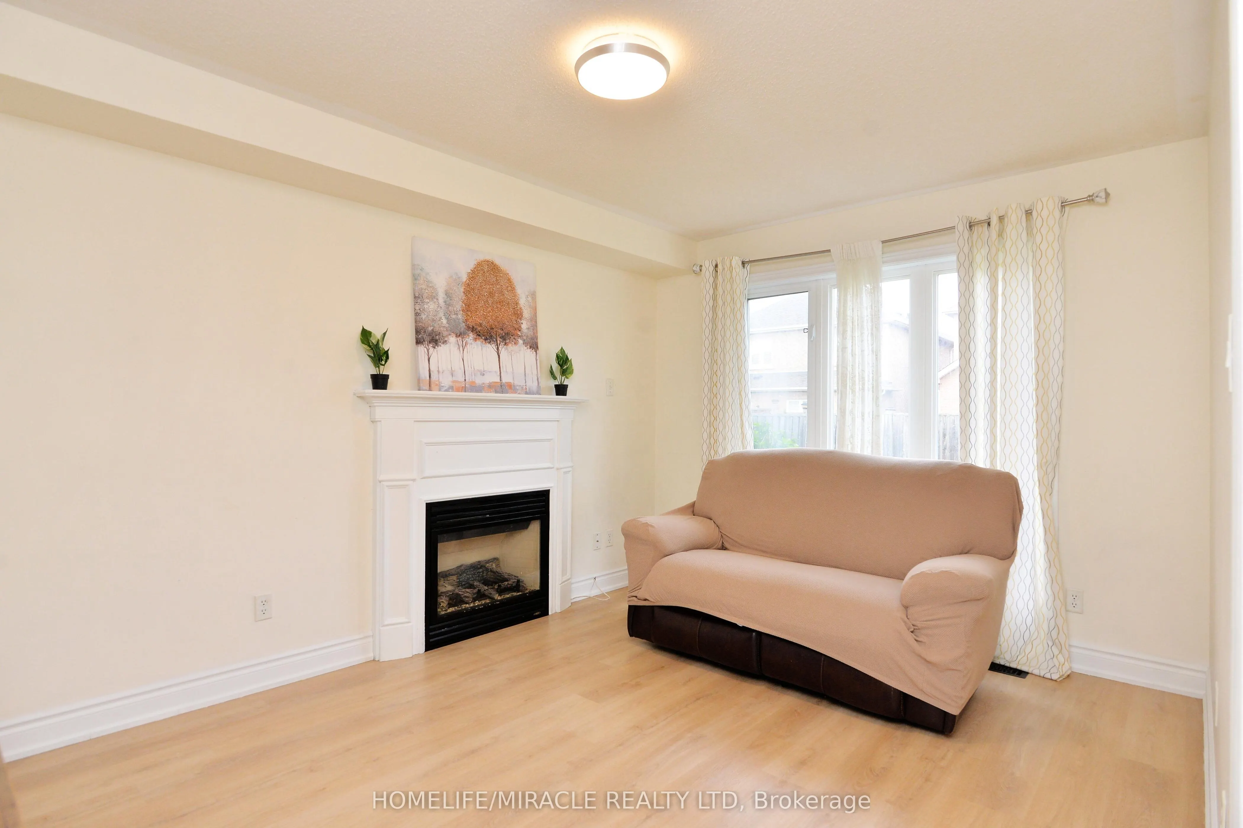 41 Cottage Crescent