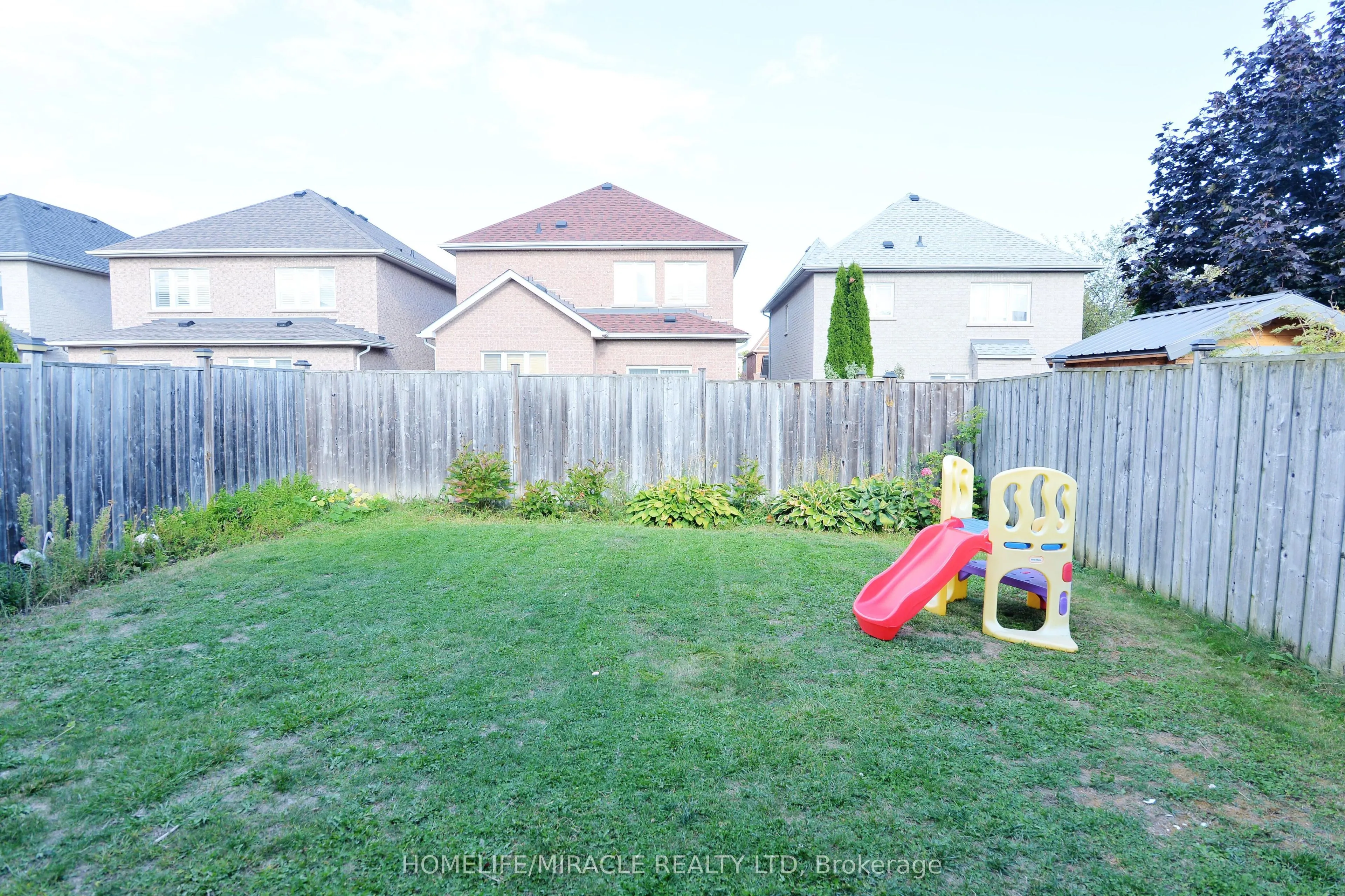 41 Cottage Crescent