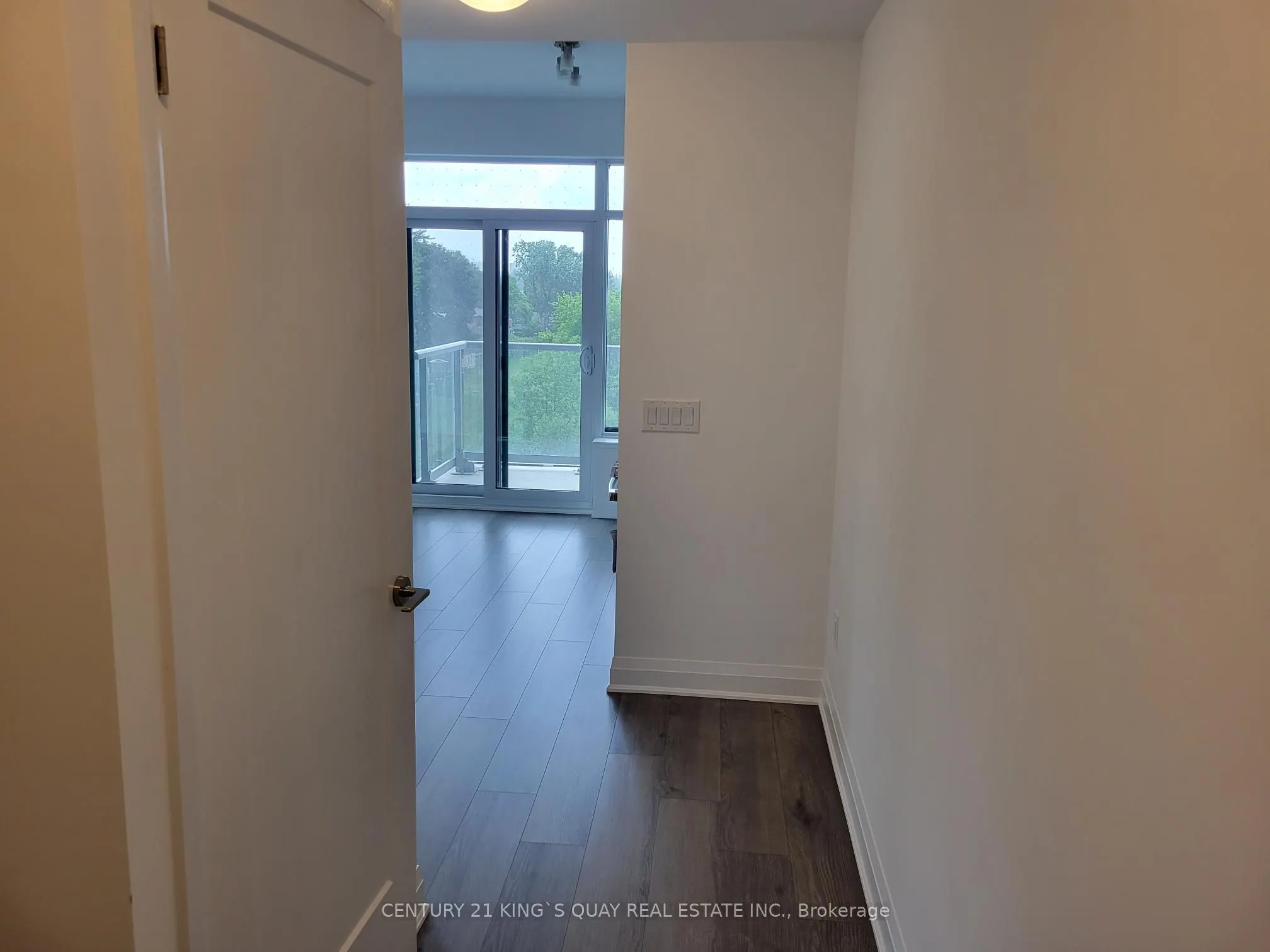 3220 Sheppard Avenue E, #220